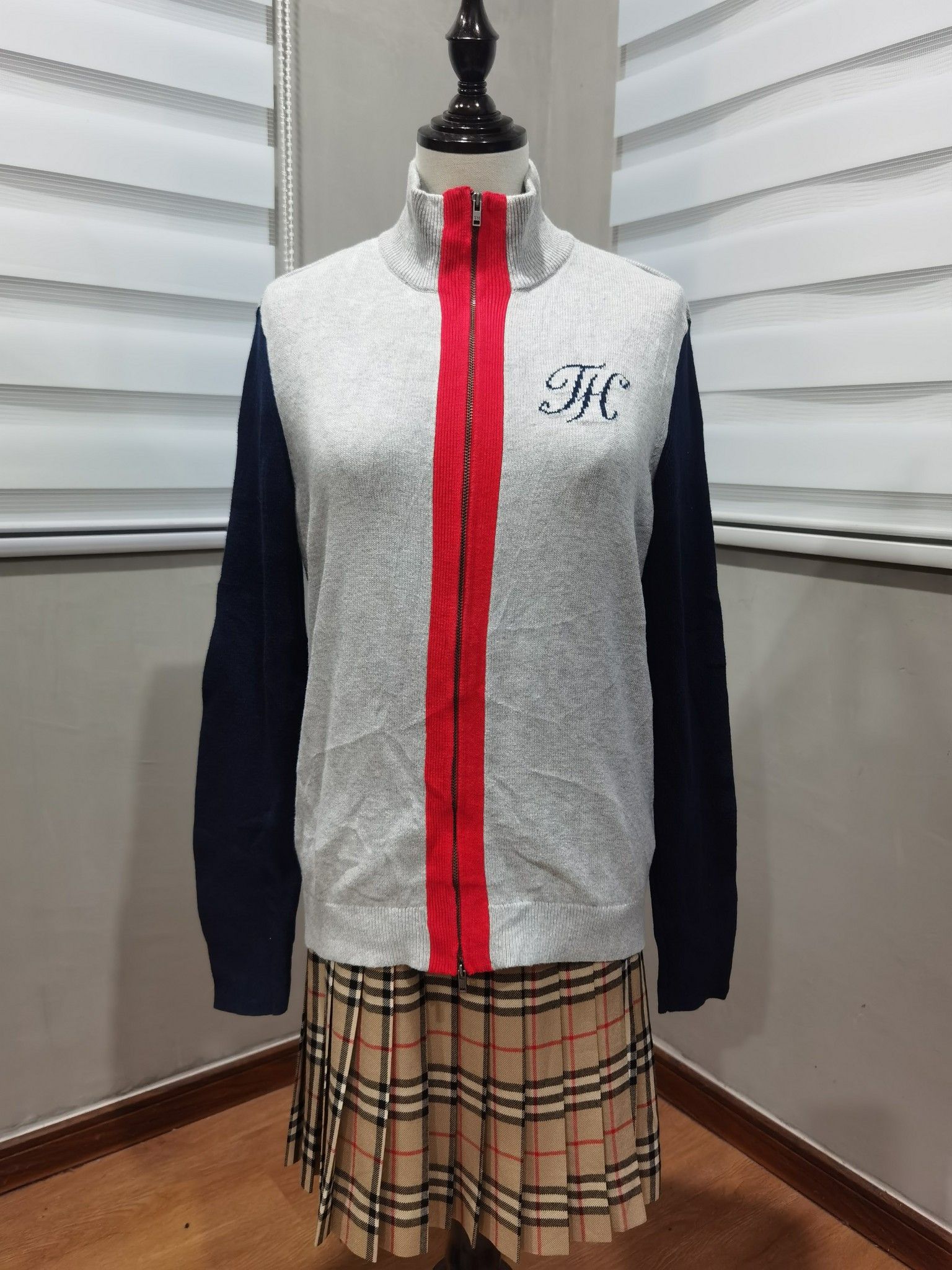 Tommy Hilfiger Tommy Hilfiger TH sweater women M 8142 Size M / US 6-8 / IT 42-44 - 2 Thumbnail