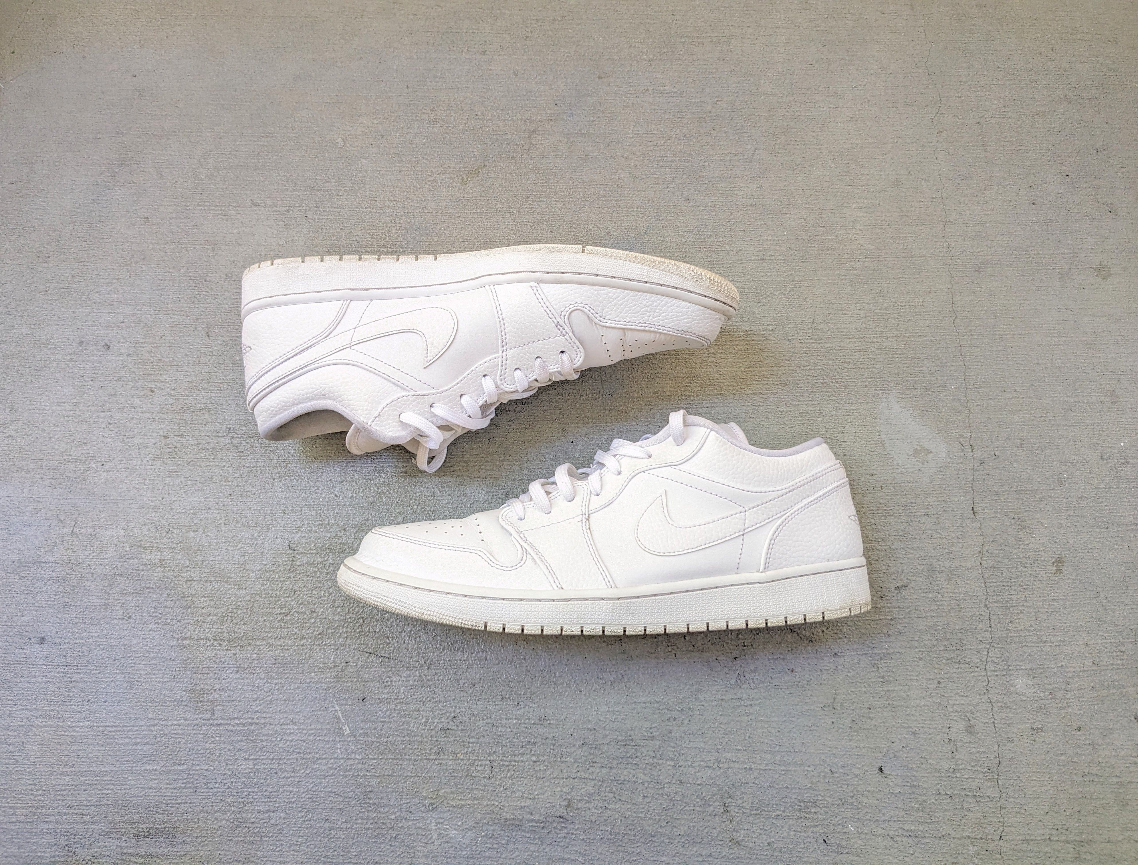 Jordan Nike Air Jordan 1 Low Triple White 12 Leather 553558-130 Shoes, Men's