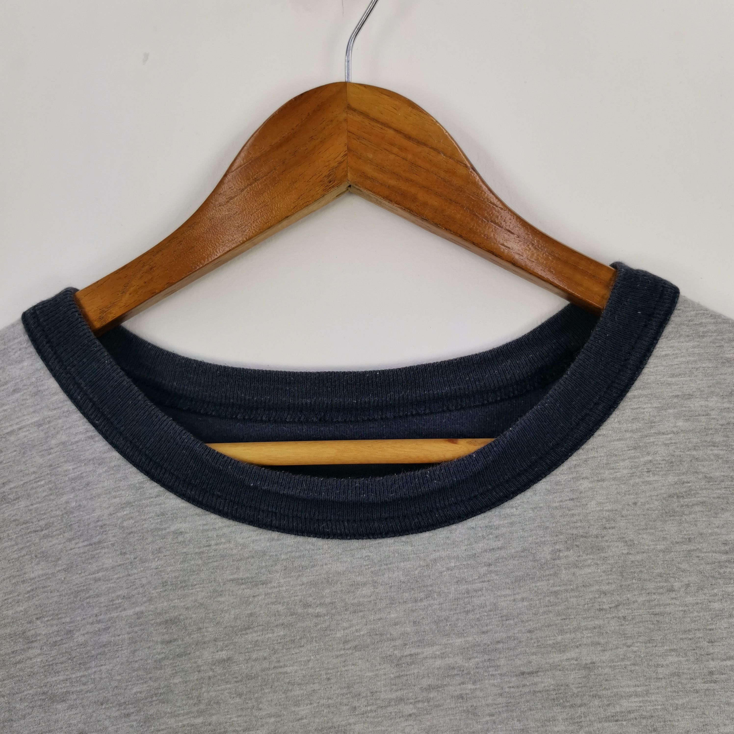 Hard Rock Cafe Vintage Hard Rock Cafe T-Shirt Reversible Crewneck Tee Size US L / EU 52-54 / 3 - 5 Thumbnail