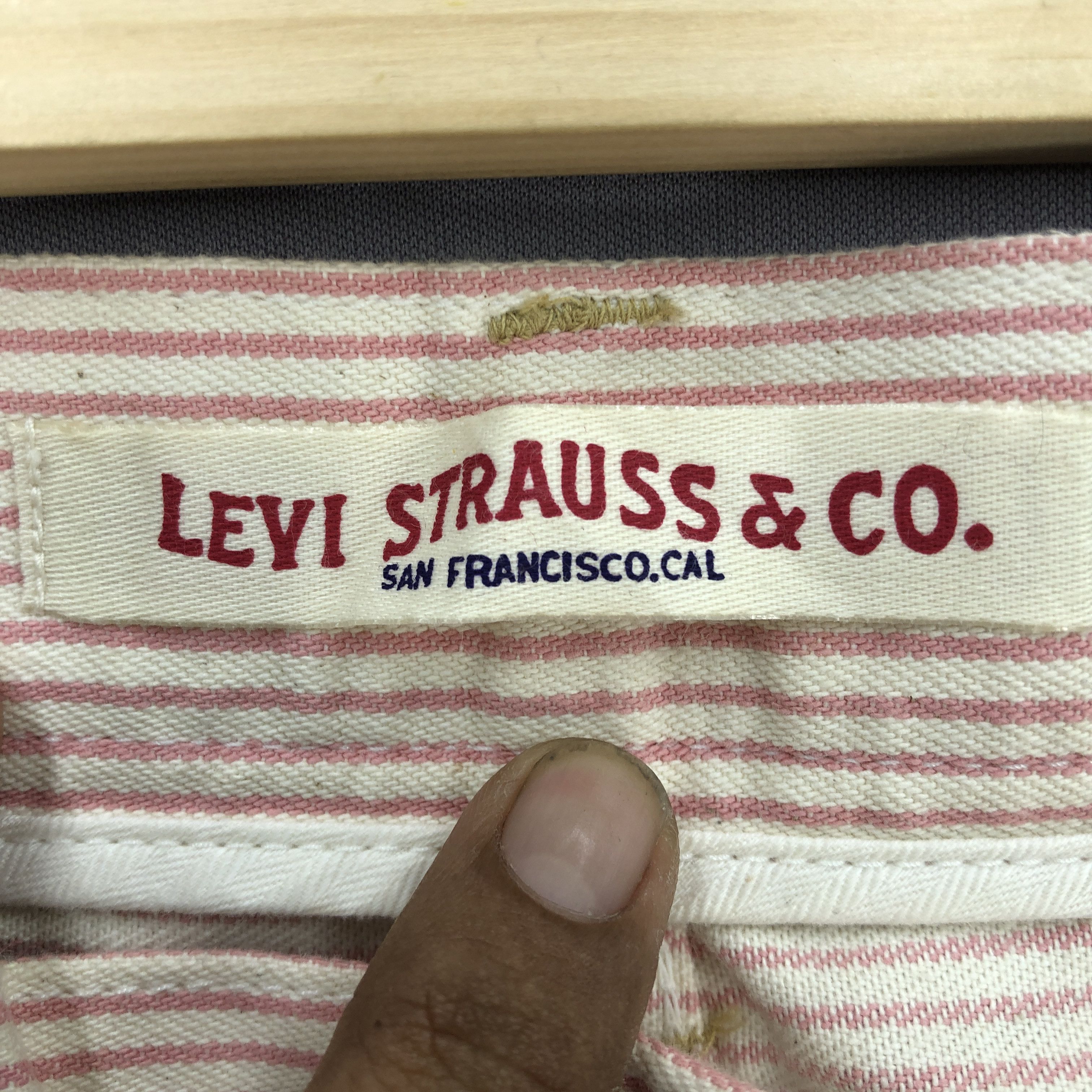 Levi's Vintage Levis Carpenter Jeans Multi Pocket Workers Denim Size US 32 / EU 48 - 9 Thumbnail