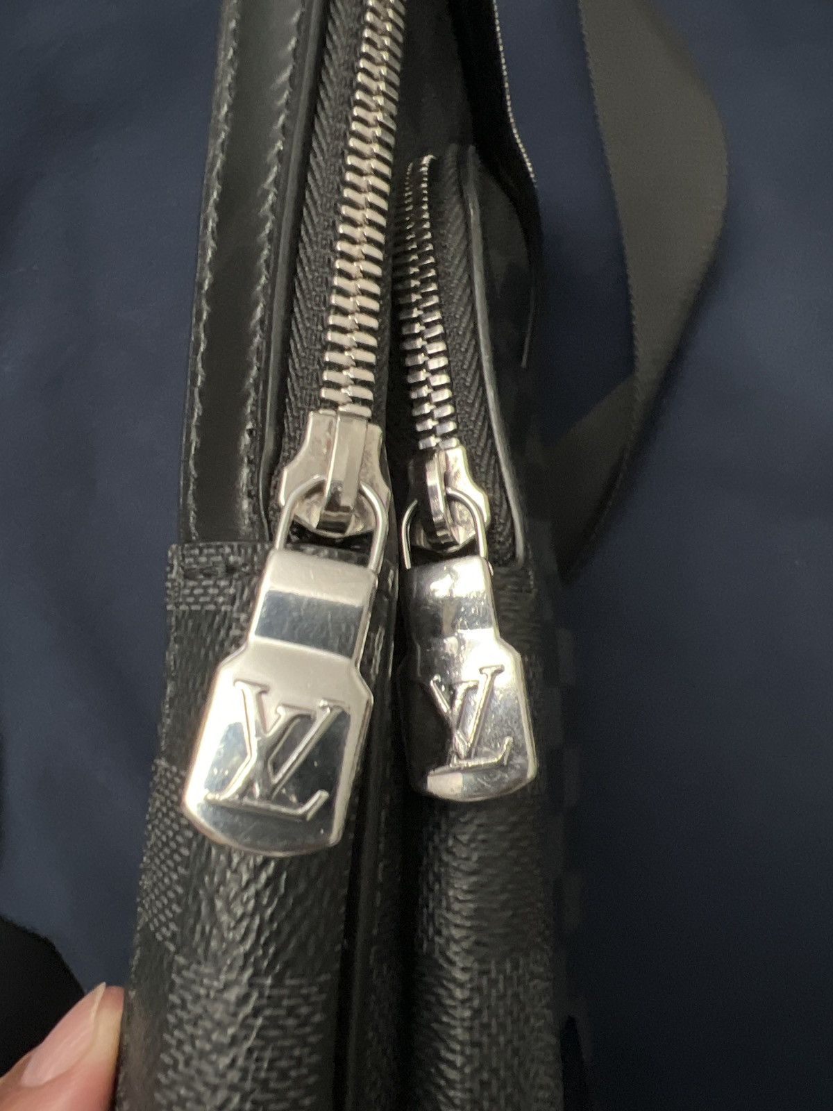 Louis Vuitton LOUIS VUITTON Avenue Slingbag Size ONE SIZE - 6 Thumbnail
