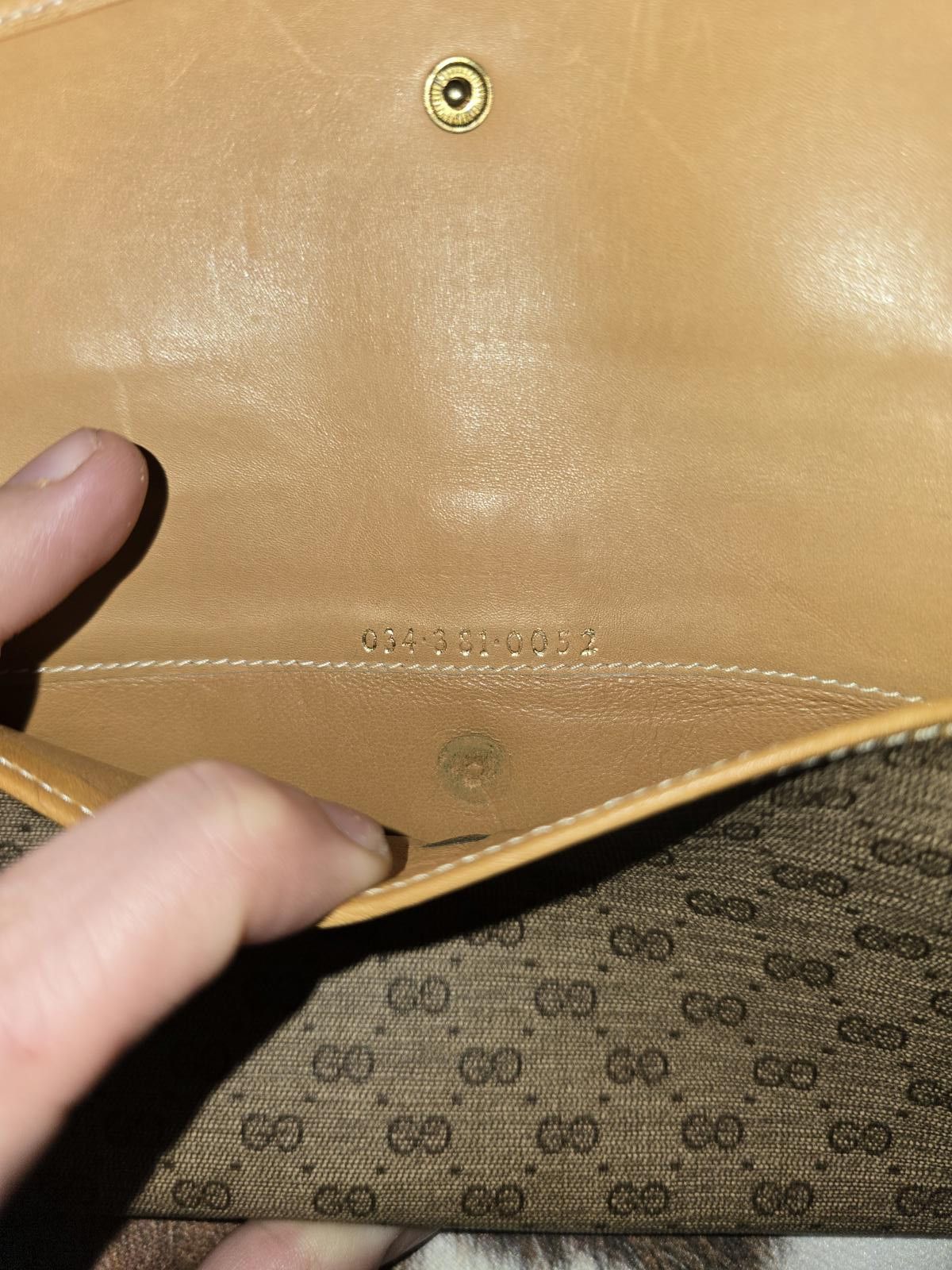 Gucci Rare Vintage Gucci Leather Trifold Wallet Envelope Design Size ONE SIZE - 9 Thumbnail