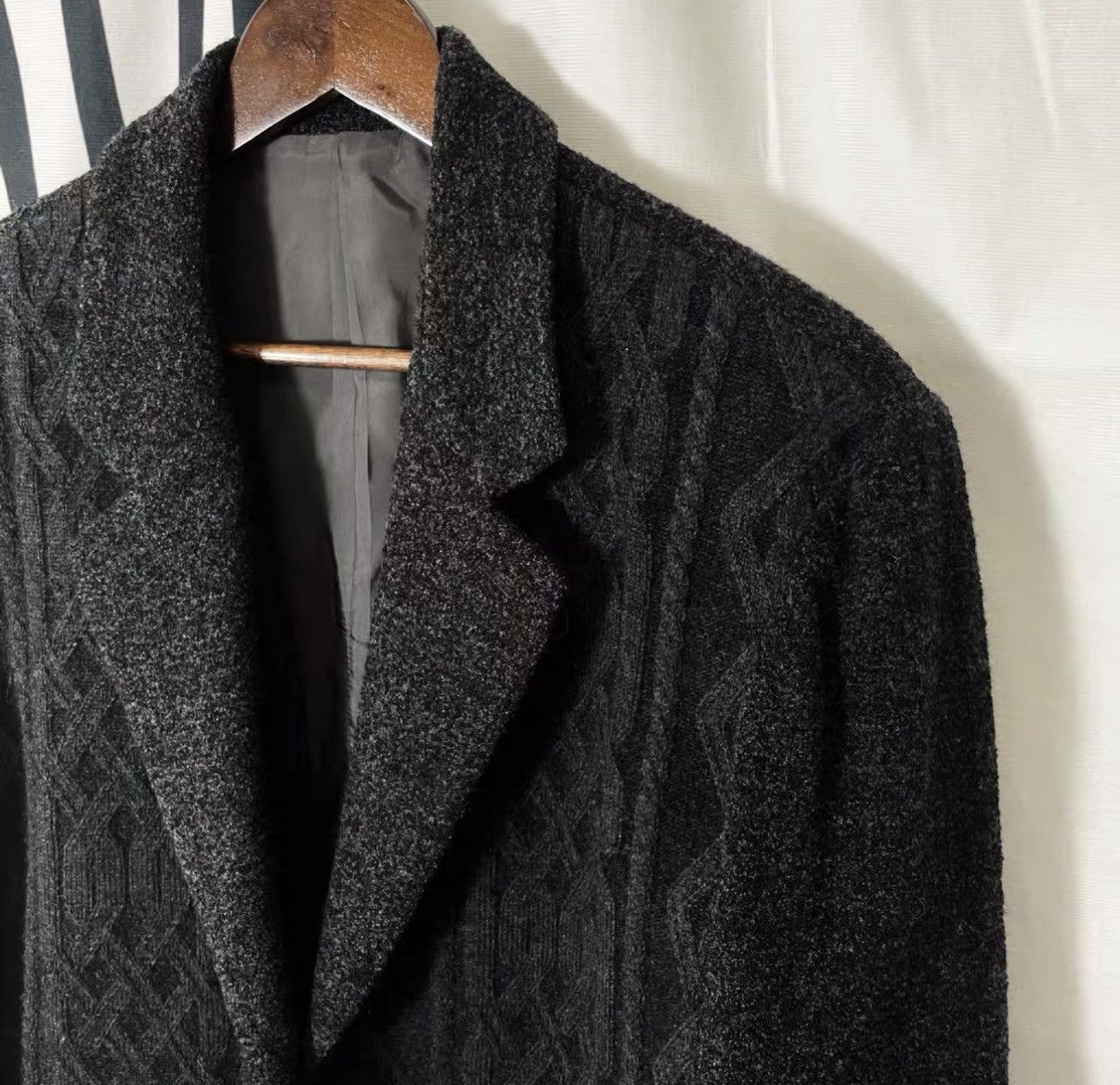 Balenciaga Balenciaga BB Geometric Jacquard Knit Blazer J29 Size US M / EU 48-50 / 2 - 8 Thumbnail