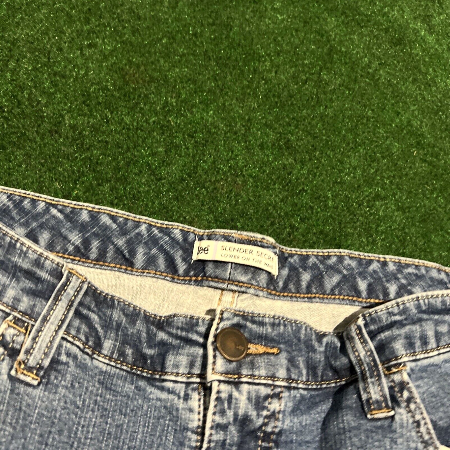 Lee Lee Jeans Womens 16 Blue Denim Slender Secret Lower on the Waist Mid Rise 33x30 Size 38" / US 16 / IT 52 - 3 Thumbnail