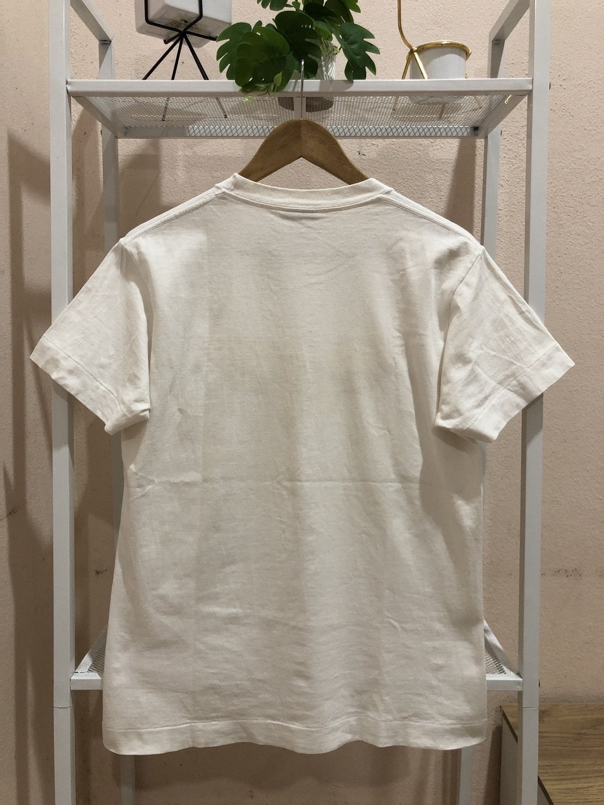 Bape OG Vintage 2000 A Bathing Ape Wonderwoman Logo Tee Size US M / EU 48-50 / 2 - 2 Thumbnail