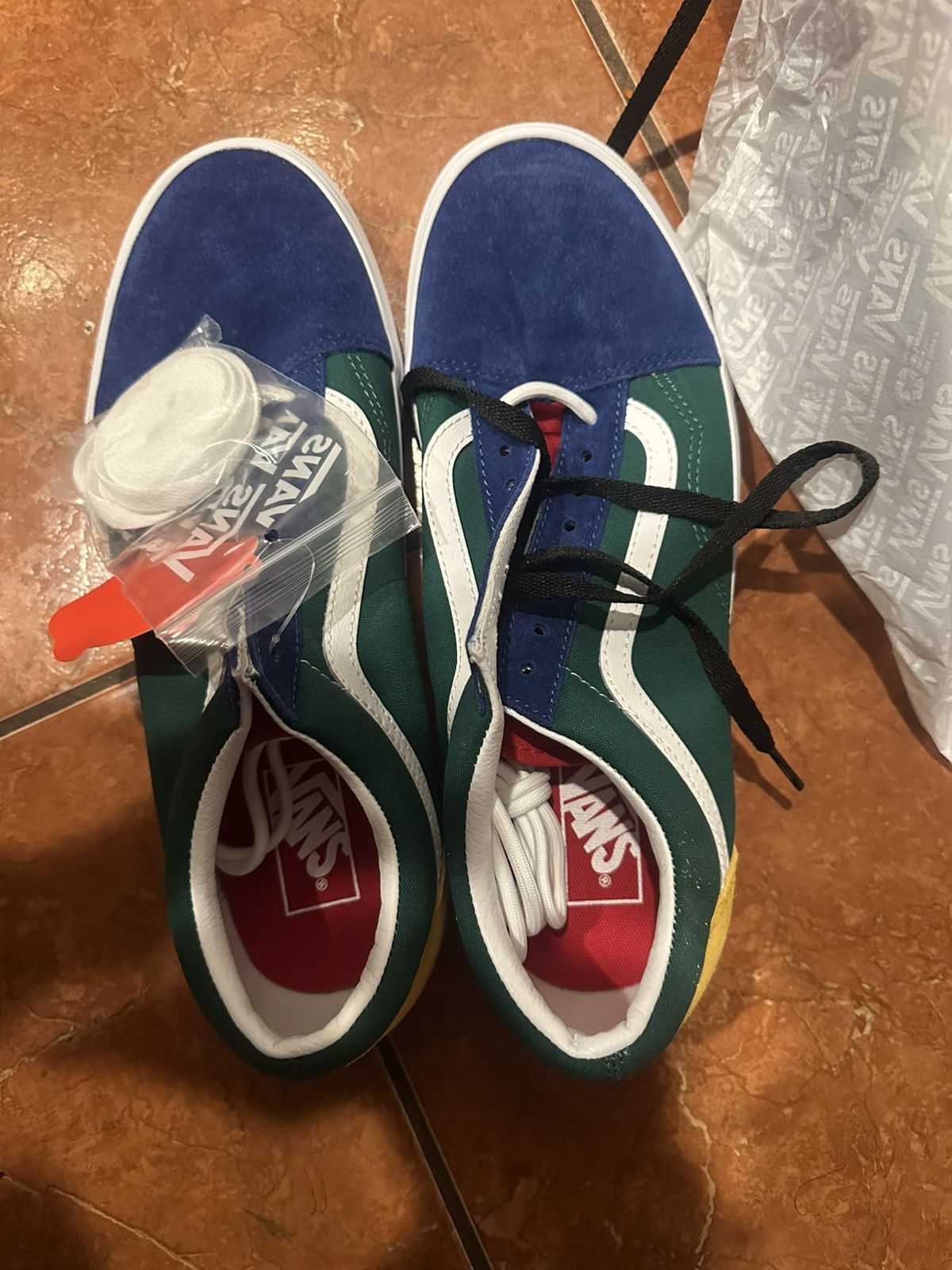 Vans Vans Yatch Club Size US 11 / EU 44 - 9 Thumbnail