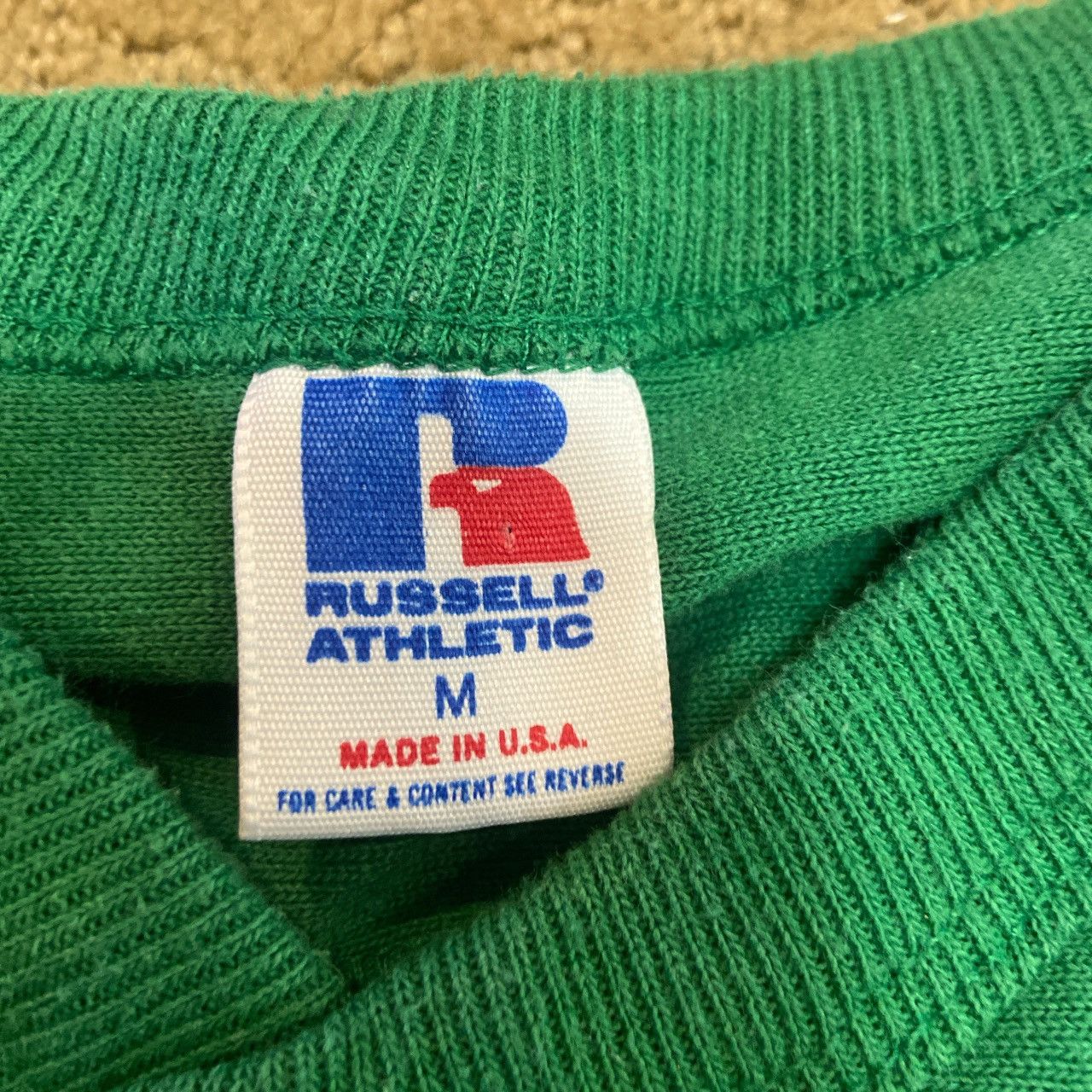 Vintage 90s green Russell Athletic sweater Size US M / EU 48-50 / 2 - 2 Thumbnail