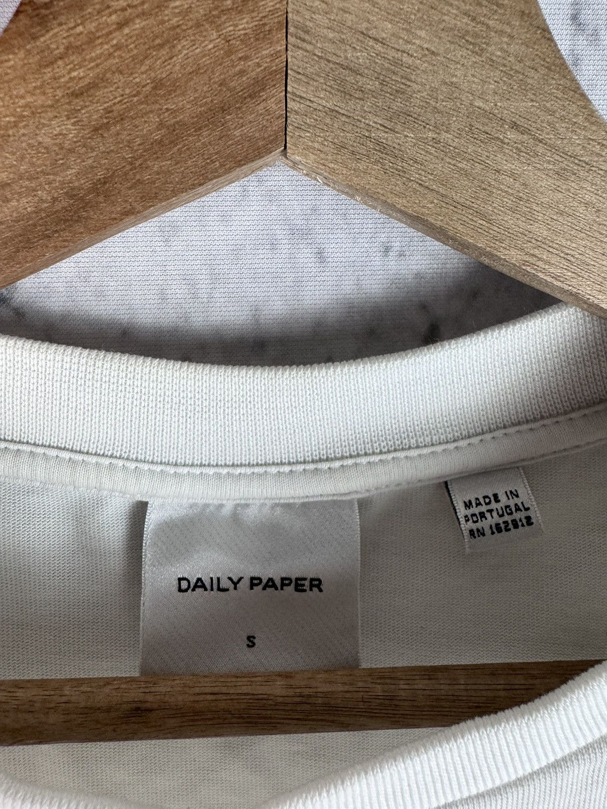 Daily Paper Daily Paper Spell Out T Shirt Size S Size US S / EU 44-46 / 1 - 3 Thumbnail