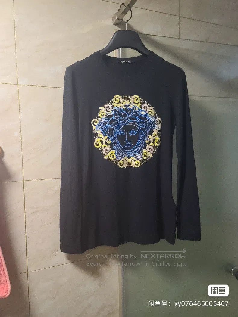 Versace Versace Black shirt Size US M / EU 48-50 / 2 - 2 Thumbnail