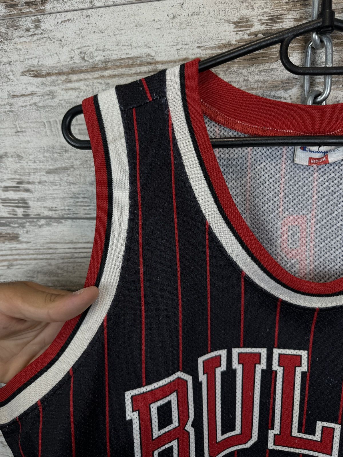 NBA Mens Vintage Champion Chicago Bulls Scottie Pippen T-shirt Size US M / EU 48-50 / 2 - 3 Thumbnail