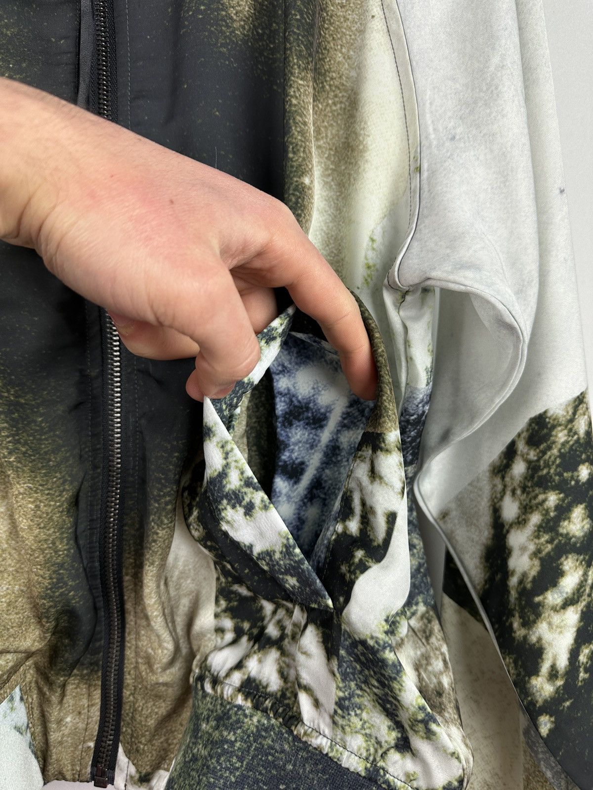Diesel Diesel 3D Floral Print Track Light Bomber Jacket Size XS / US 0-2 / IT 36-38 - 7 Thumbnail