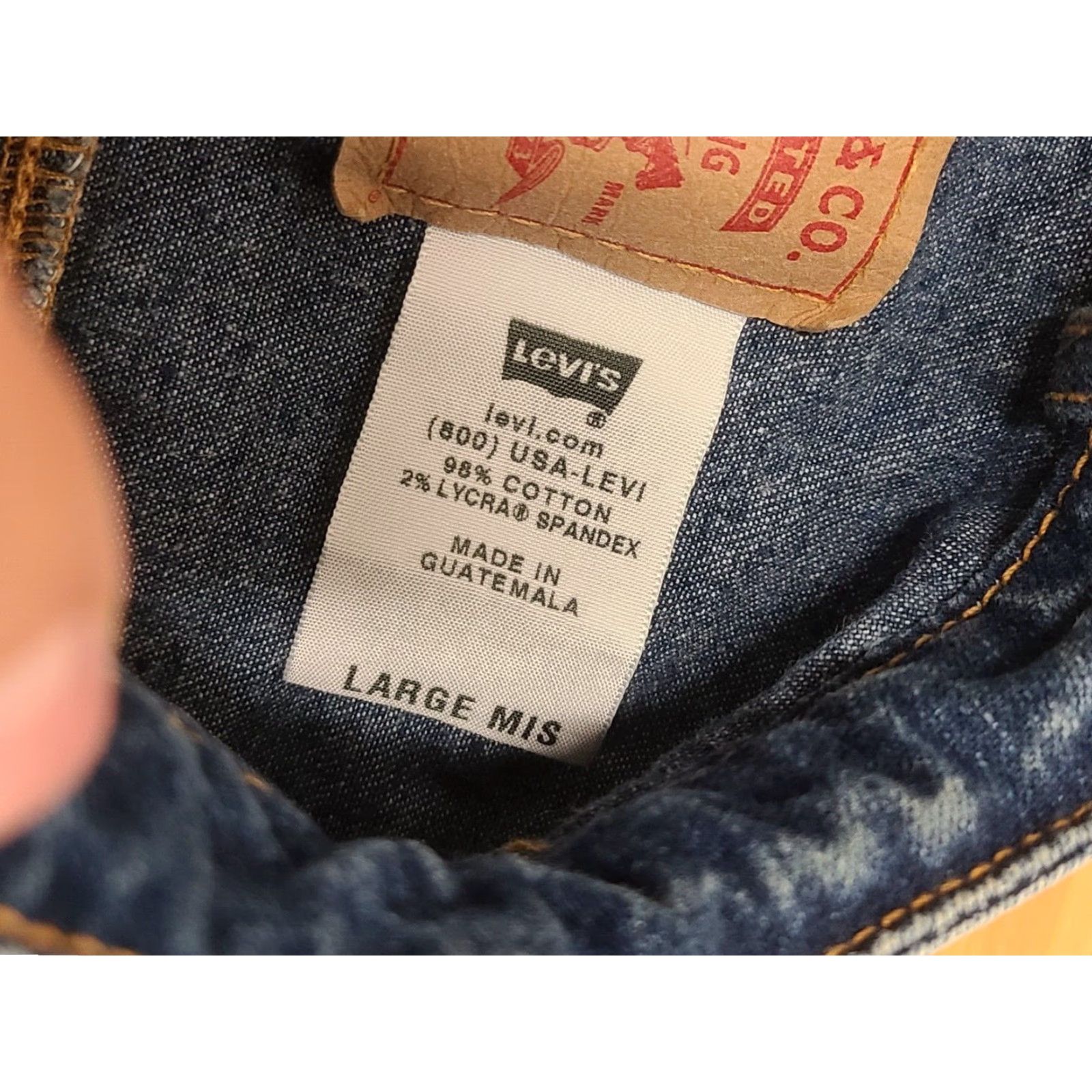 Levi's **Levi's Classic Blue Denim Trucker Jacket, Women's L** User: Levi's Classic Blue Denim Trucker Jacket, Women's Size L Size L / US 10 / IT 46 - 6 Thumbnail