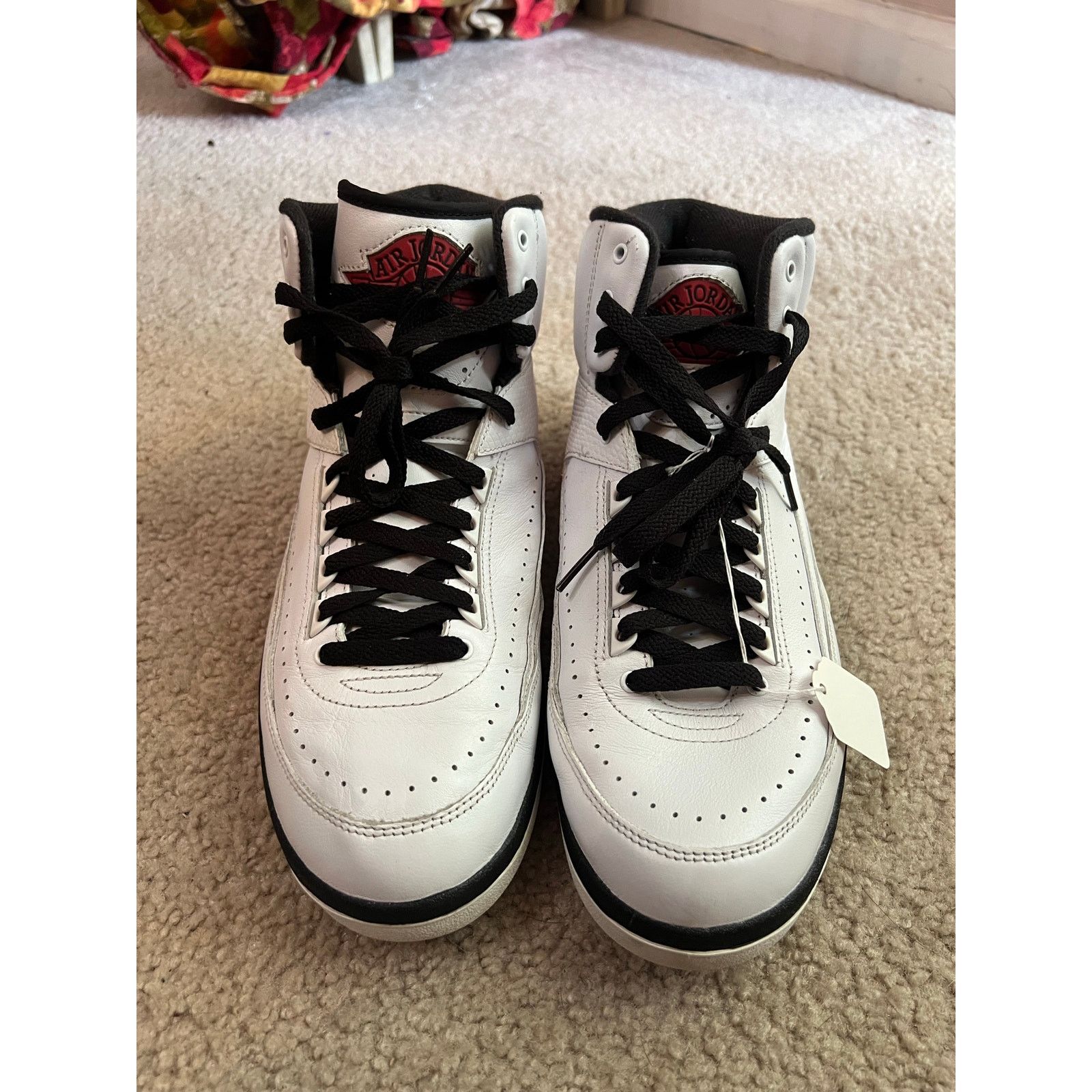 Jordan Brand Jordan 2 Chicago Size 11 Size US 11 / EU 44 - 3 Thumbnail