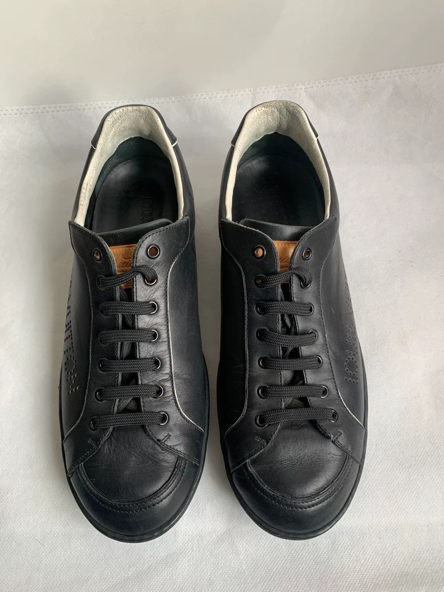 Louis Vuitton Louis Vuitton Men's Casual Shoes Size US 8 / EU 41 - 1 Thumbnail