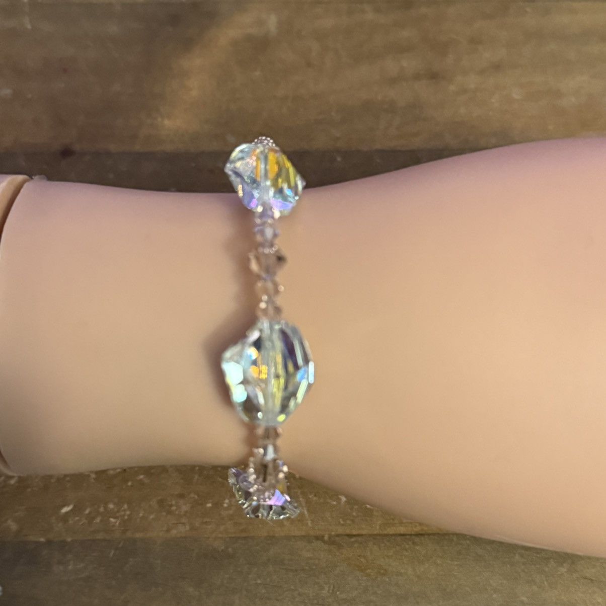 Other Vintage aurora borealis crystal bead bracelet Size ONE SIZE - 2 Thumbnail