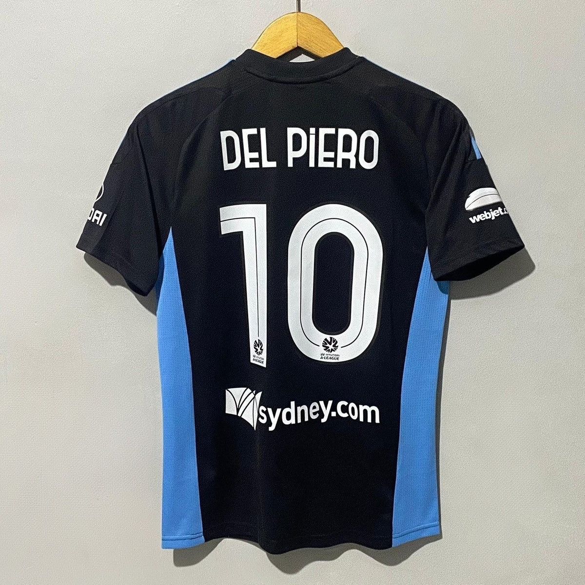 Adidas Sydney FC 2012-2013 Away Jersey Alessandro Del Piero Size US S / EU 44-46 / 1 - 2 Thumbnail