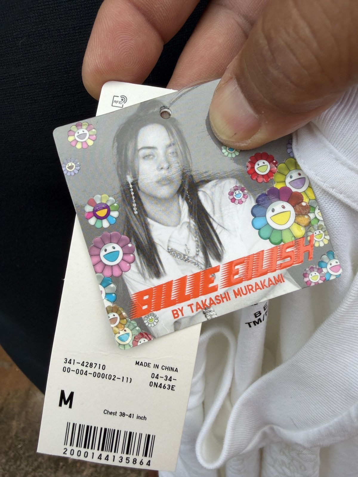 Uniqlo Billie Eilish x Takashi Murakami x Uniqlo White Silhouette M Size US M / EU 48-50 / 2 - 5 Thumbnail