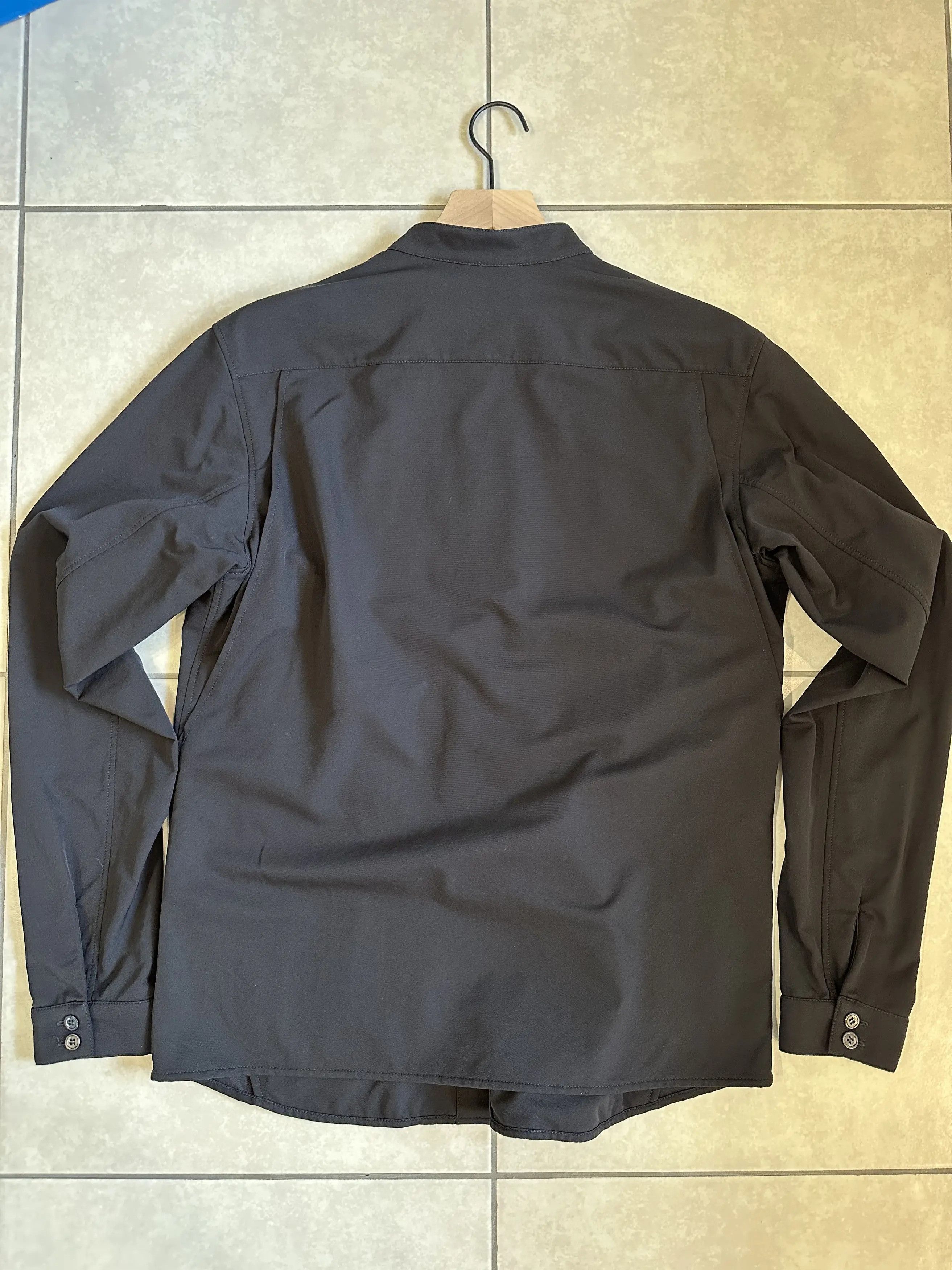 Acronym Acronym LA6A-DS - Large Size US L / EU 52-54 / 3 - 2 Thumbnail