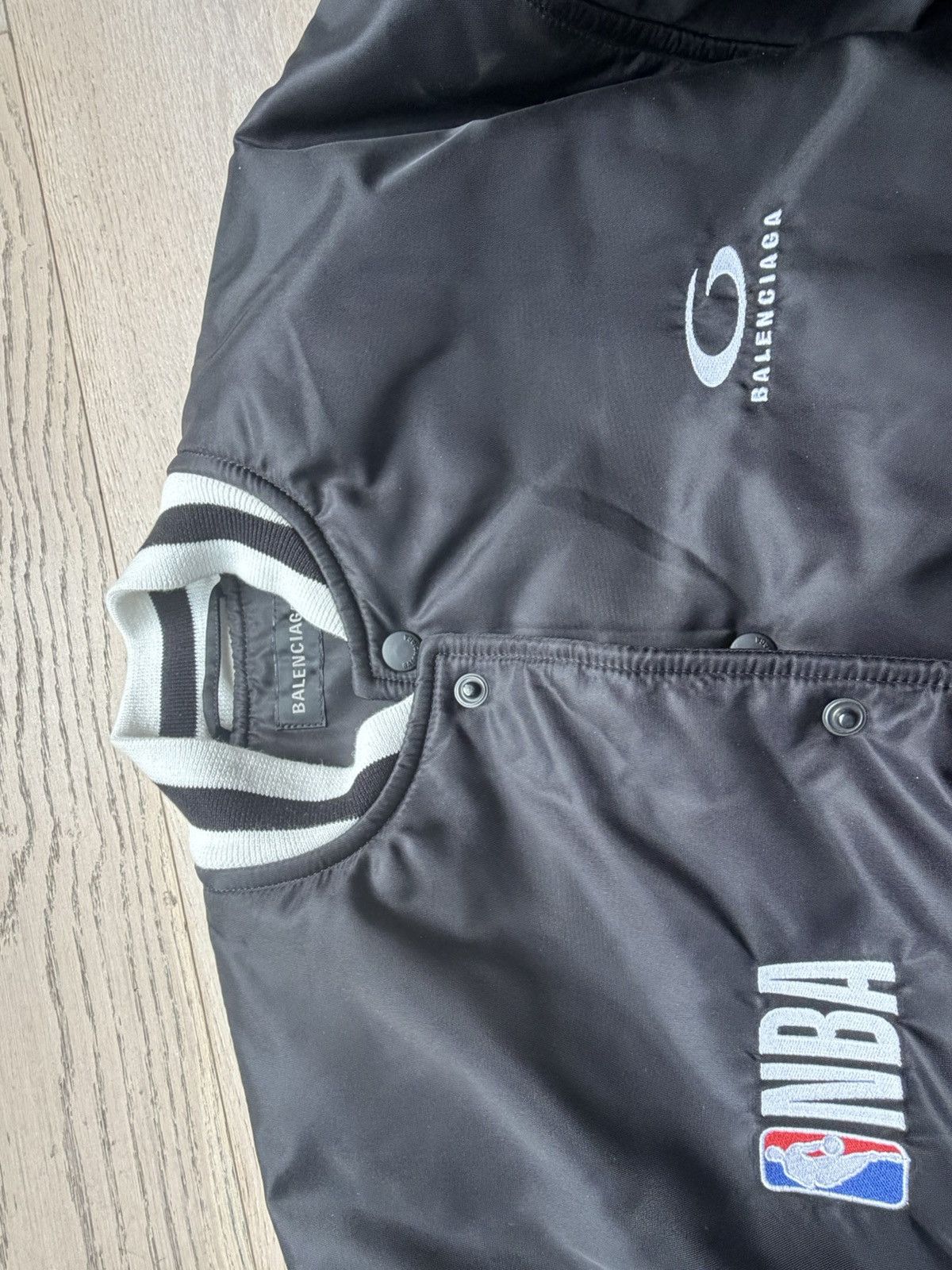 Balenciaga × NBA Balenciaga x nba coach jacket Size US S / EU 44-46 / 1 - 6 Thumbnail
