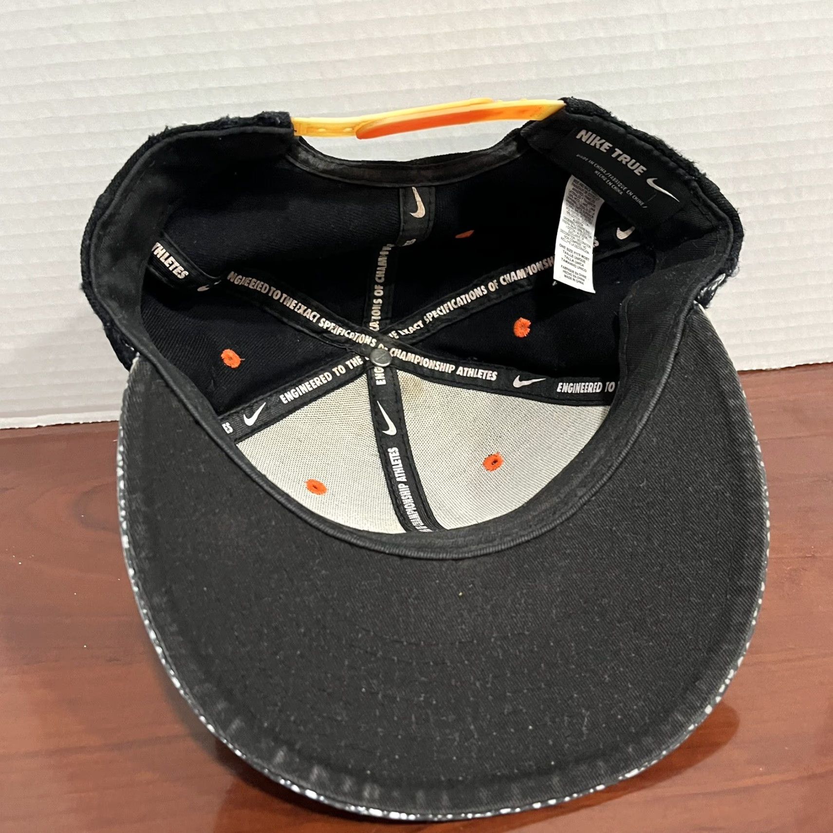 Nike Nike Hat Snapback Adjustable Penny Hardaway Orange Black Foamposite Cap Men One Size Black Colorful Sports Casual Size ONE SIZE - 7 Thumbnail