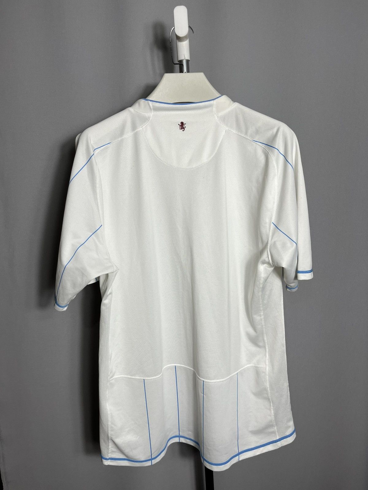 Nike MATCHWORN ASTON VILLA FOOTBALL CLUB 2008 WHITE AWAY SHIRT Size US XXL / EU 58 / 5 - 7 Thumbnail
