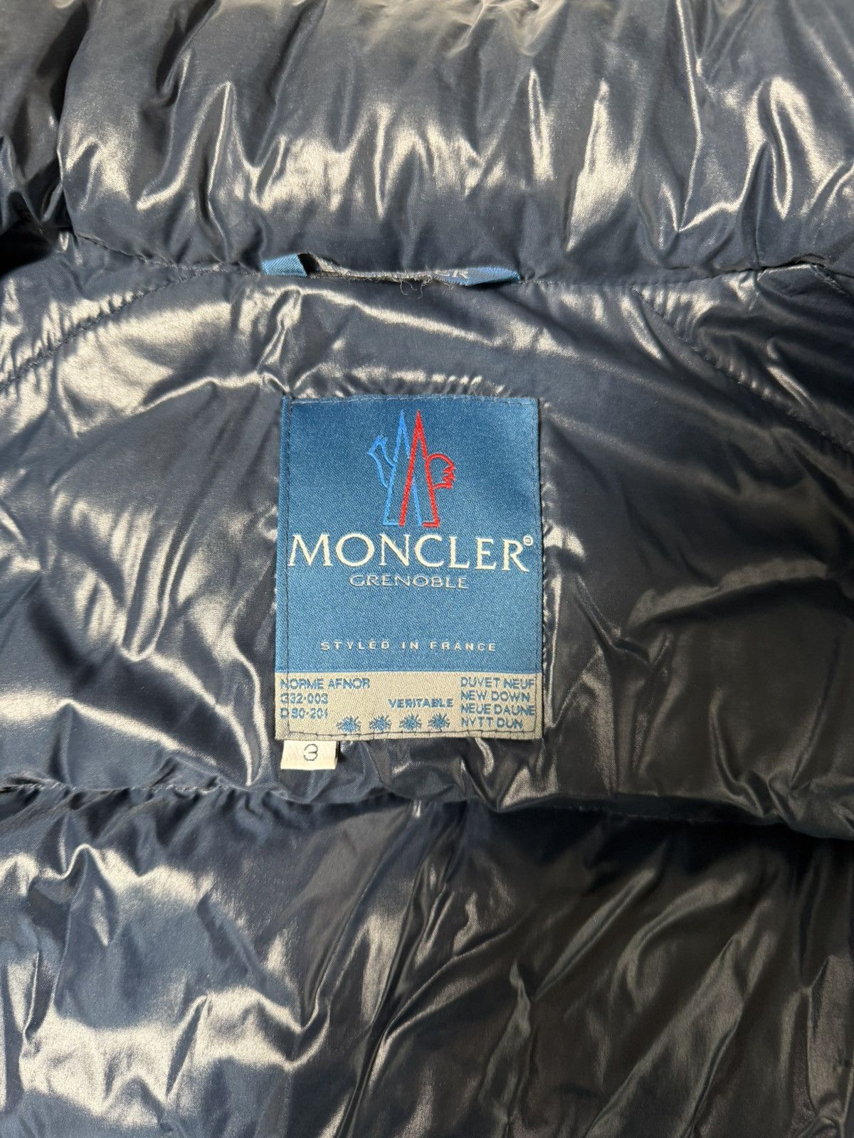 Moncler Vintage Moncler Grenoble Puffer Jacket Size US M / EU 48-50 / 2 - 9 Thumbnail