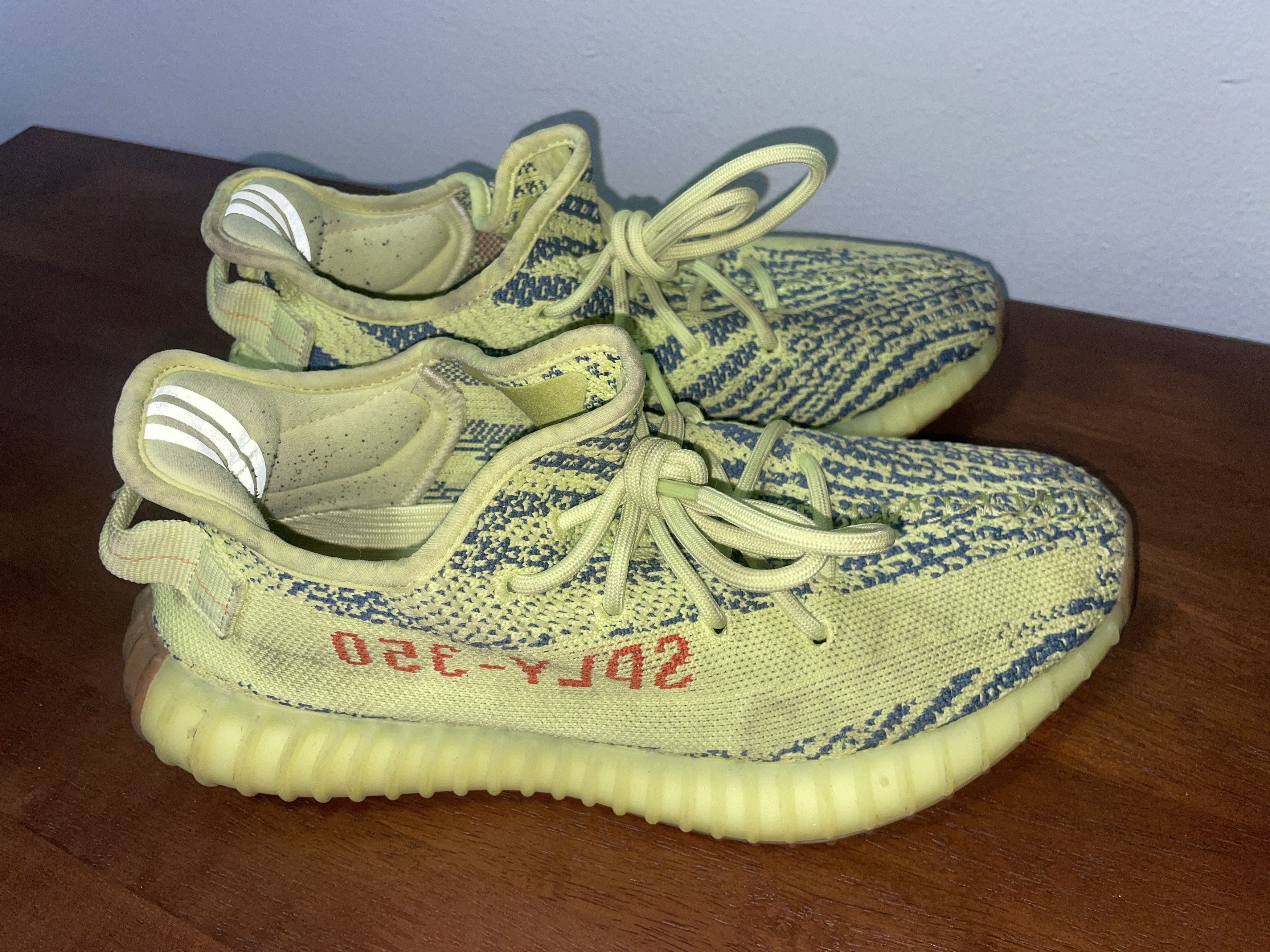 Adidas adidas Yeezy Boost 350 V2 Size US 7.5 / EU 40-41 - 3 Thumbnail