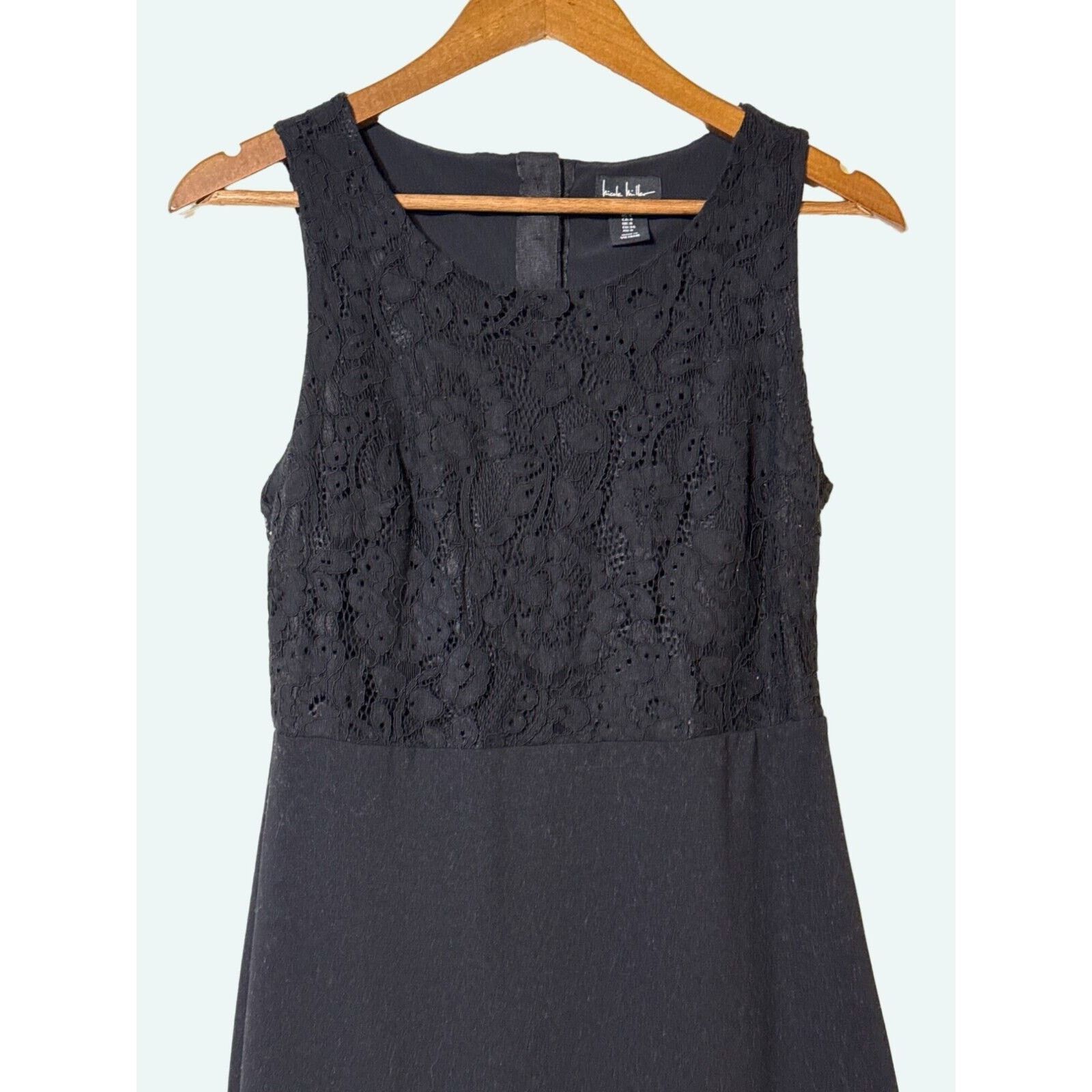Nicole Miller Nicole Miller Dress Womens 4 Lace Bodice Back Pearl Button Size S / US 4 / IT 40 - 6 Thumbnail