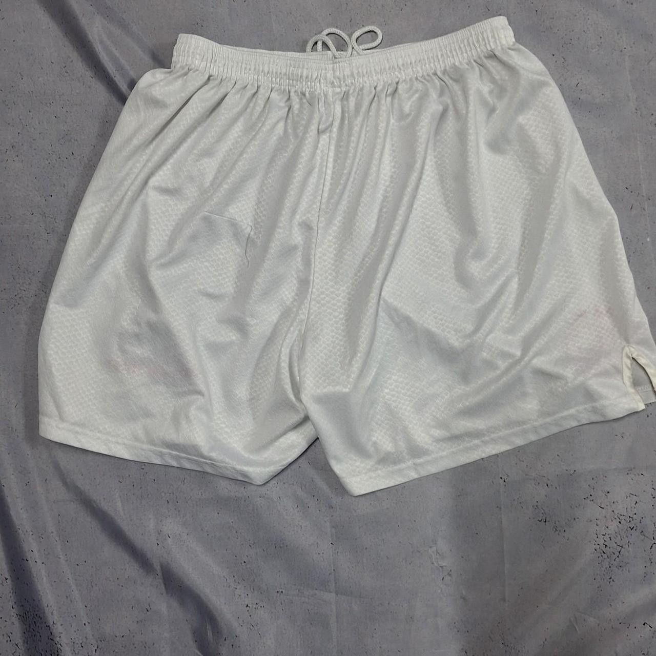 Umbro Ajax umbro white shorts with red logo #Ajax #FootballShorts Size US 34 / EU 50 - 2 Thumbnail