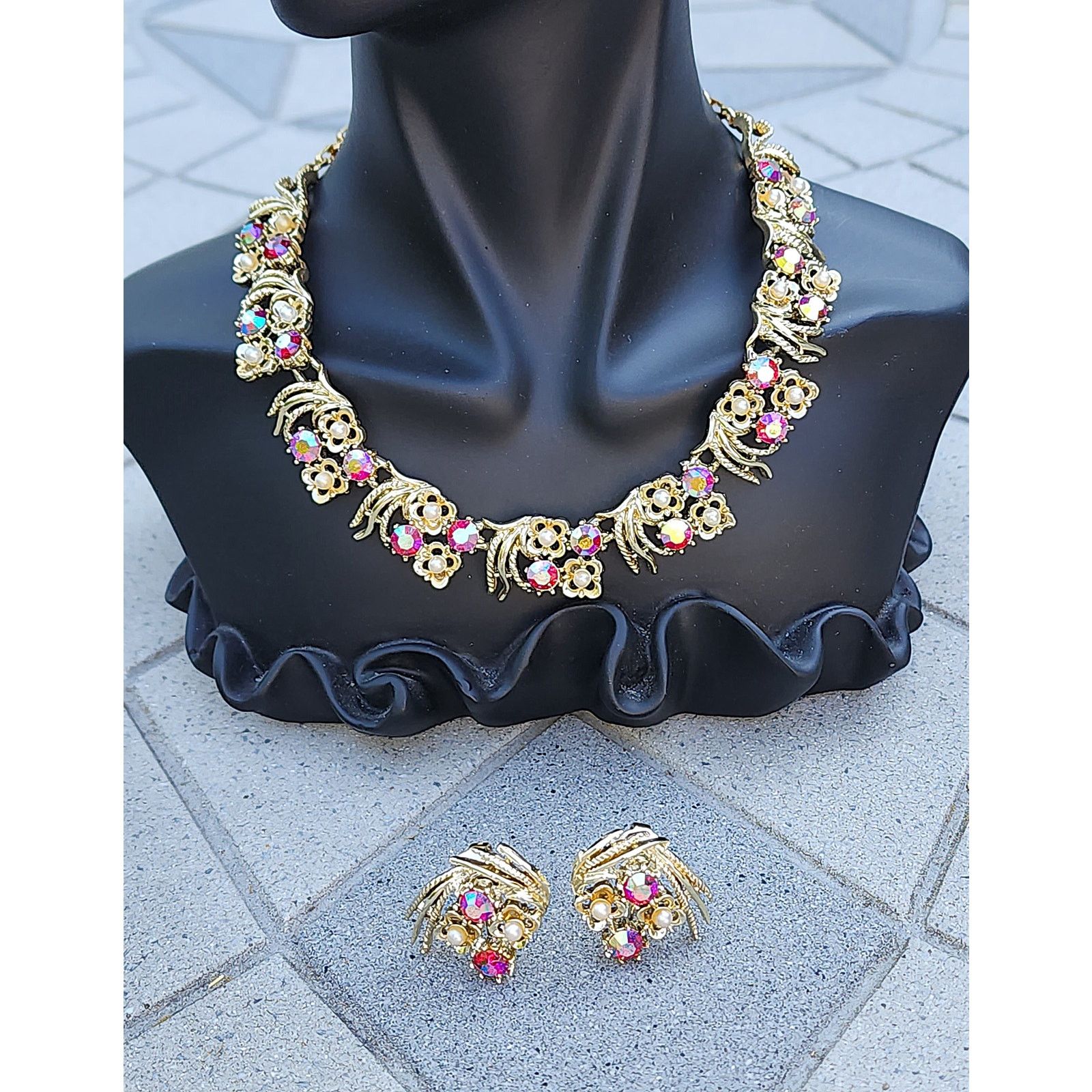 Designer VTG Signed Coro Aurora Borealis Rhinestone Demi Parure Set Size ONE SIZE - 11 Thumbnail