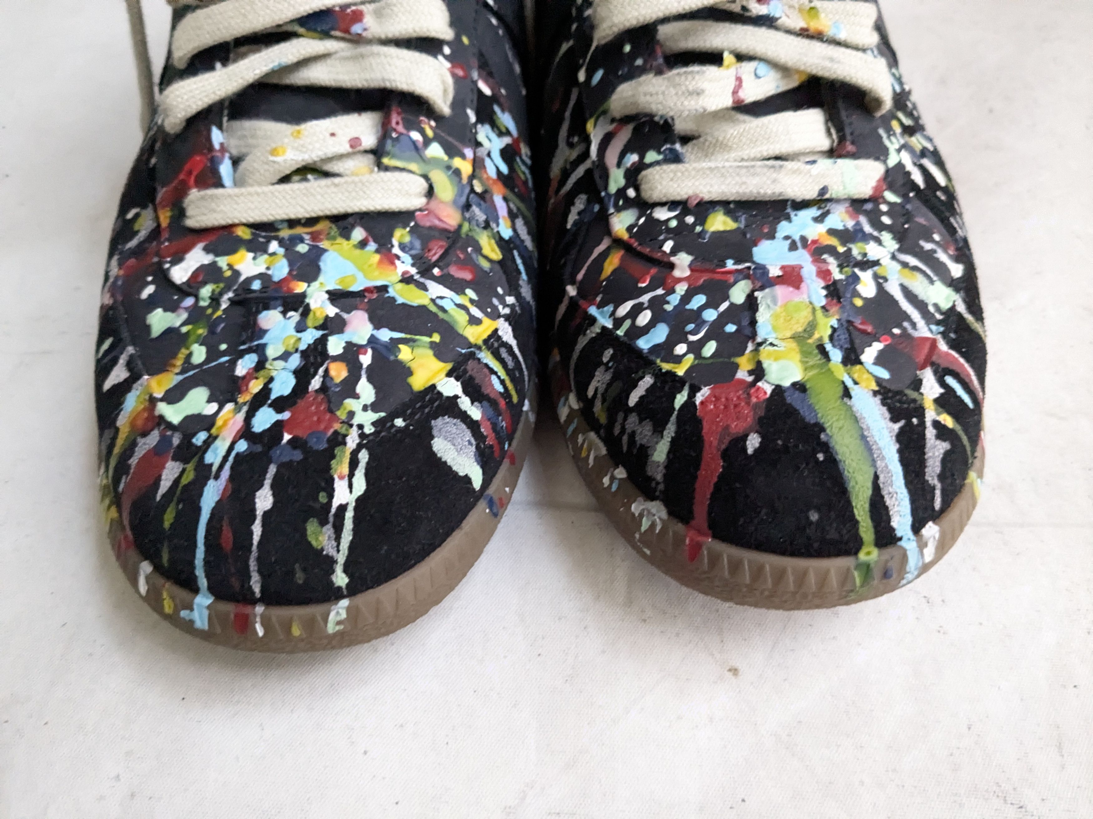 Maison Margiela Maison Margiela GAT Replica Paint Splatter 9 42 Black Size US 9 / EU 42 - 2 Thumbnail