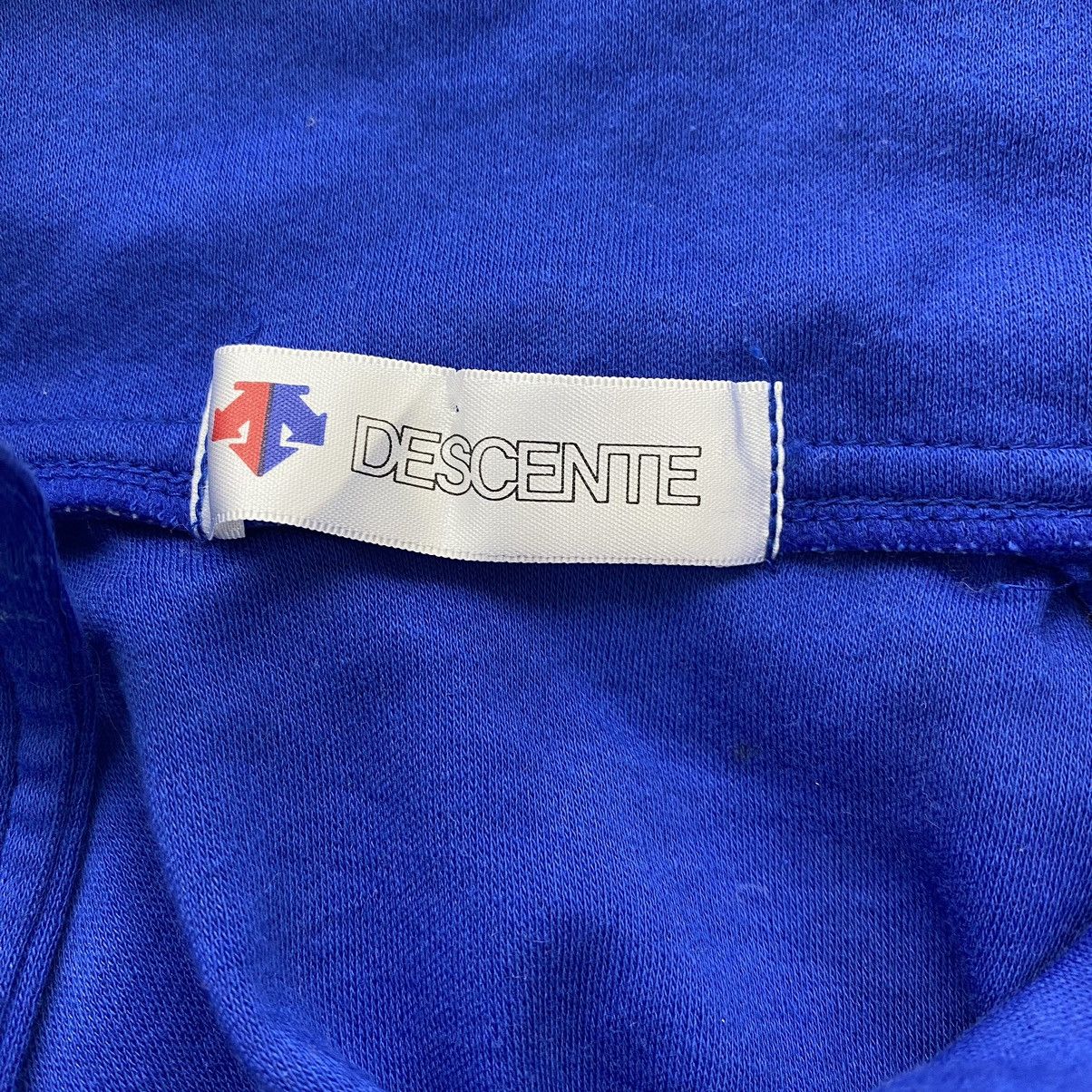 Descente DESCENTE NEC 8 KONNO Japan Soccer Football Blue Size US M / EU 48-50 / 2 - 5 Thumbnail