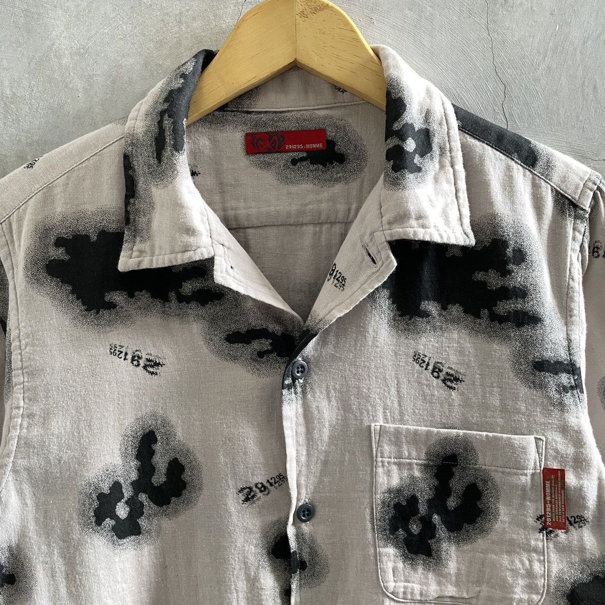 If Six Was Nine × KMRii × Le Grande Bleu (L.G.B.) 🔥291295 Homme pattern logo shirt Size US M / EU 48-50 / 2 - 2 Thumbnail