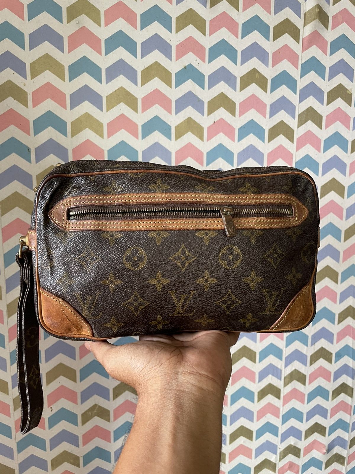 Louis Vuitton VINTAGE LOUIS VUITTON CLUCT BAG Size ONE SIZE - 1 Thumbnail