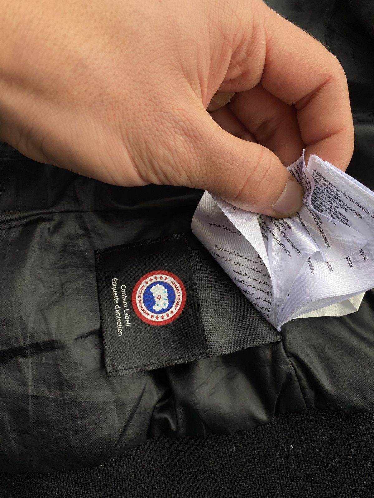 Canada Goose Canada Goose Down Jacket Size M / US 6-8 / IT 42-44 - 19 Thumbnail
