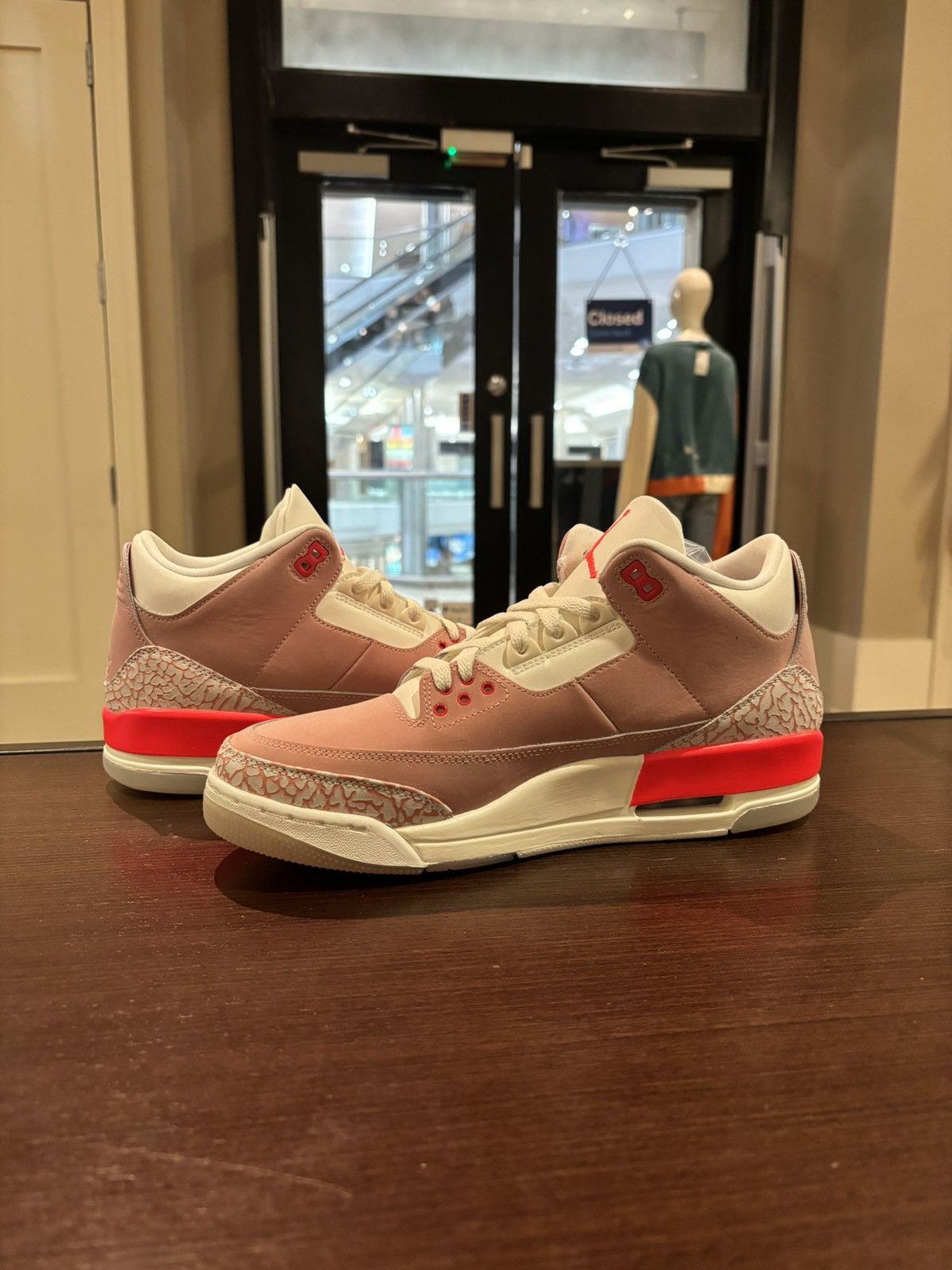 Jordan Brand Jordan 3 Retro Rust Pink (Women’s) Size US 9.5 / EU 42-43 - 3 Thumbnail