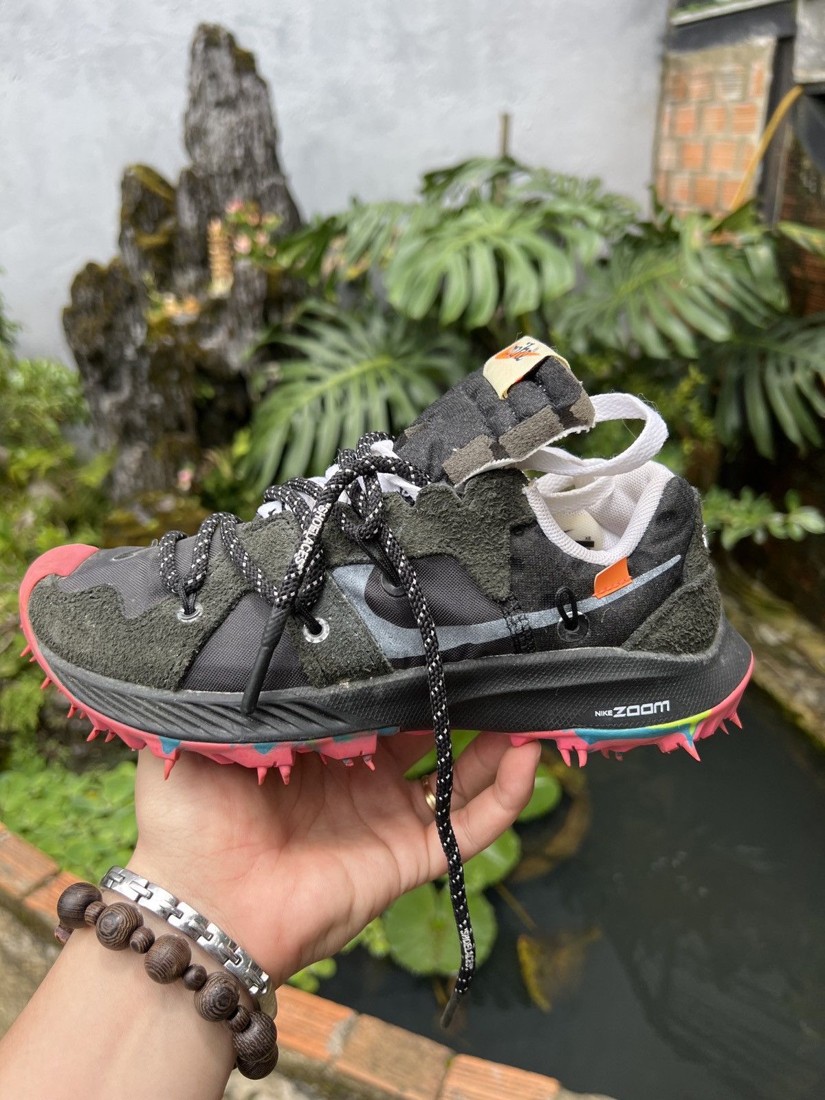 Nike × Off-White Nike Zoom Terra Kiger 5 Off-White Black (Women's) CD8179-001 Size US 5.5 / IT 35.5 - 1 Thumbnail