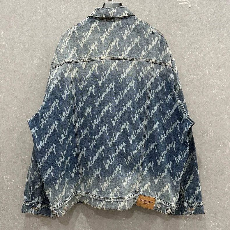 Balenciaga Balenciaga Light Blue Bullet Screen Printed Distressed Des Size US M / EU 48-50 / 2 - 2 Thumbnail