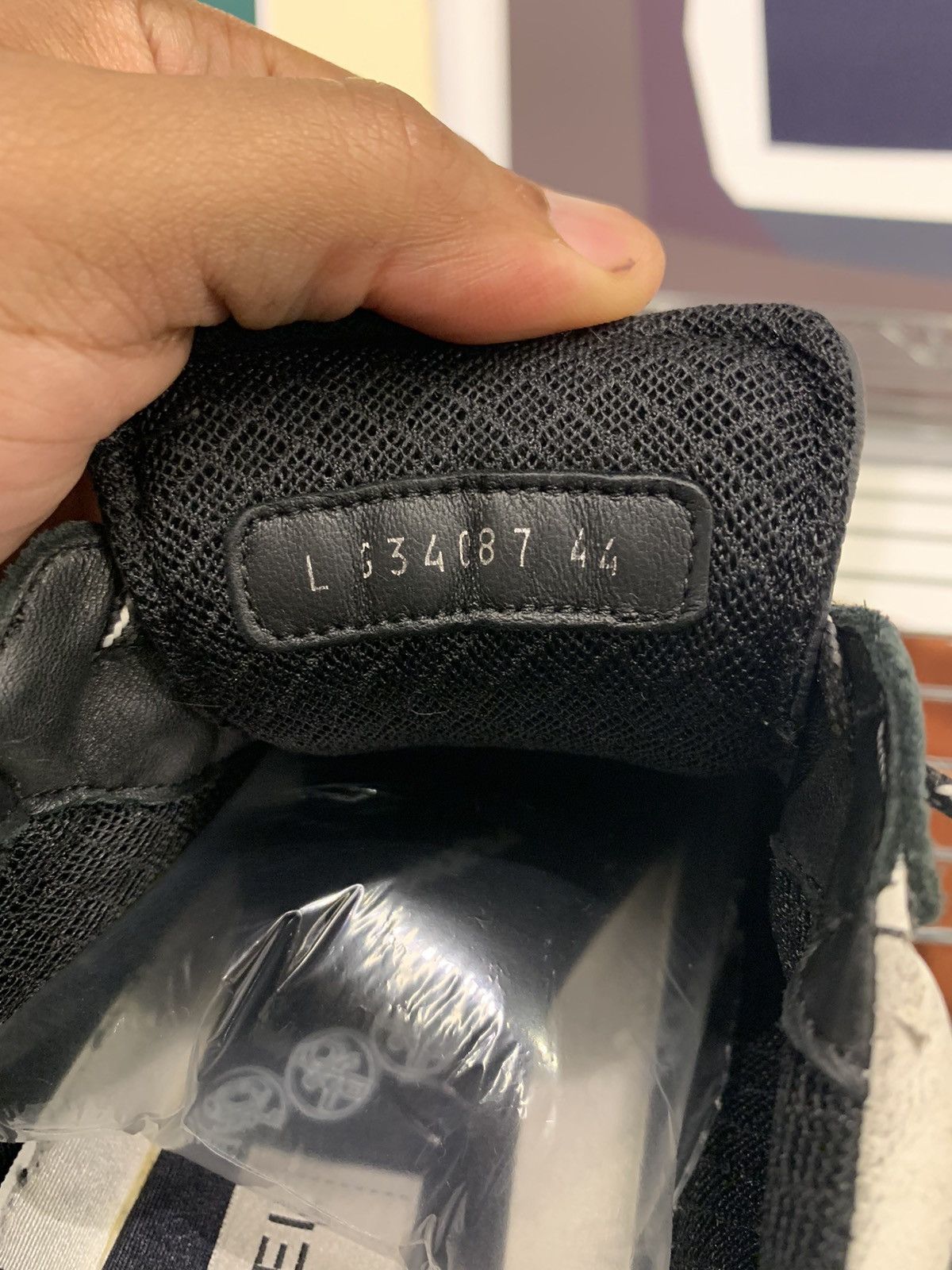 Chanel Chanel nylon sneaker Size US 11 / EU 44 - 14 Thumbnail