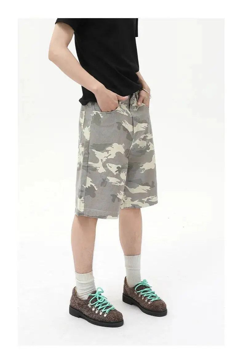 Japanese Brand Light Camo Baggy Denim Shorts Size US 34 / EU 50 - 3 Thumbnail
