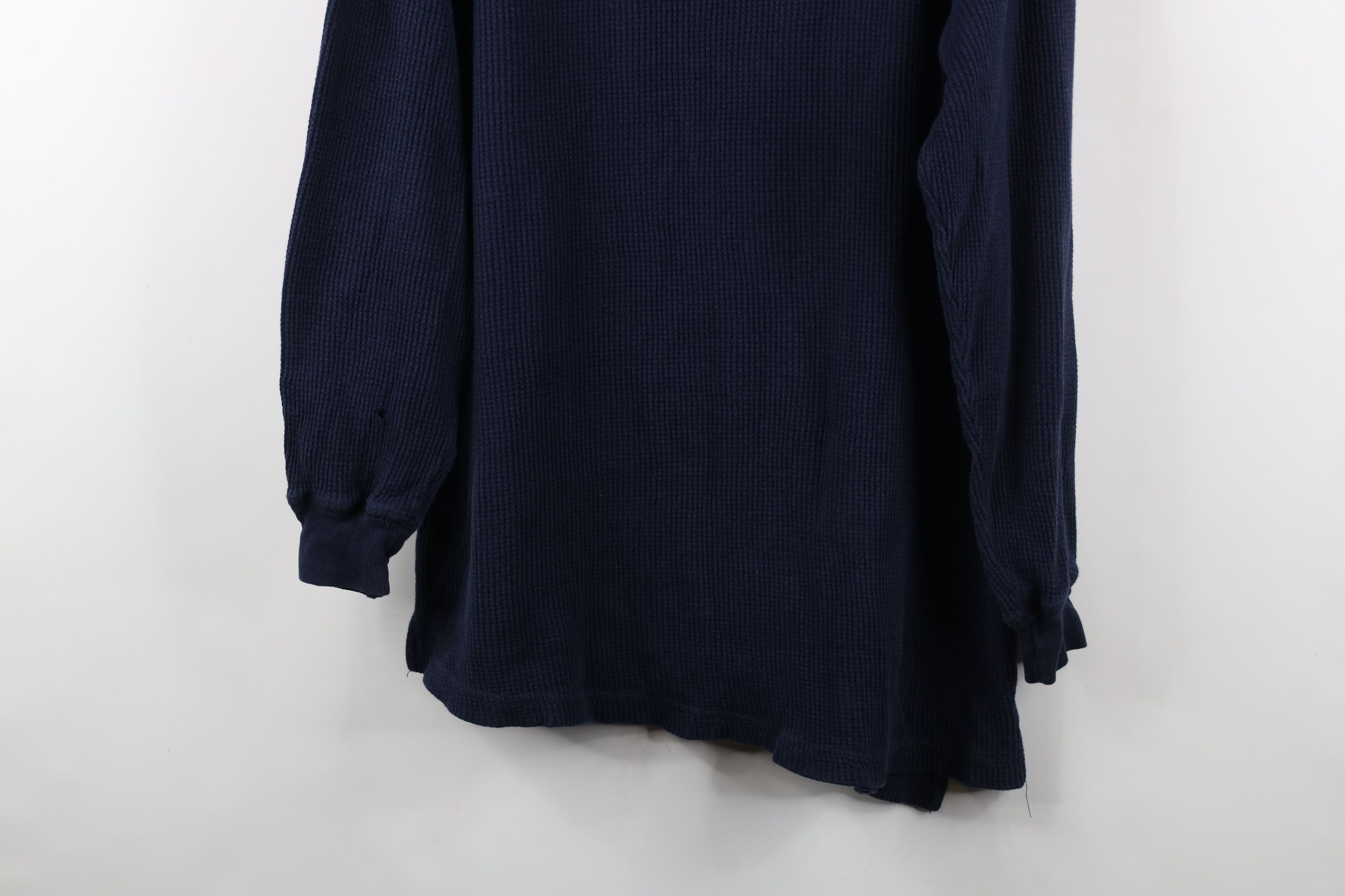 Vintage Vintage 90s Streetwear Thermal Waffle Knit Henley T-Shirt Size US M / EU 48-50 / 2 - 3 Thumbnail