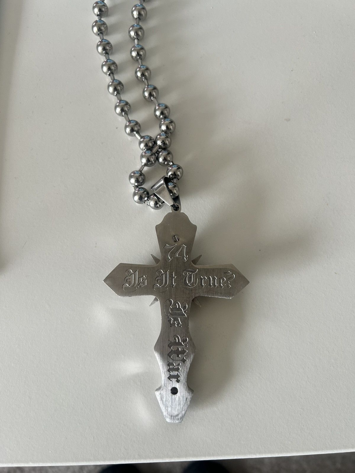 74 Is War 74isWar silver cross beaded chain. Size ONE SIZE - 4 Thumbnail
