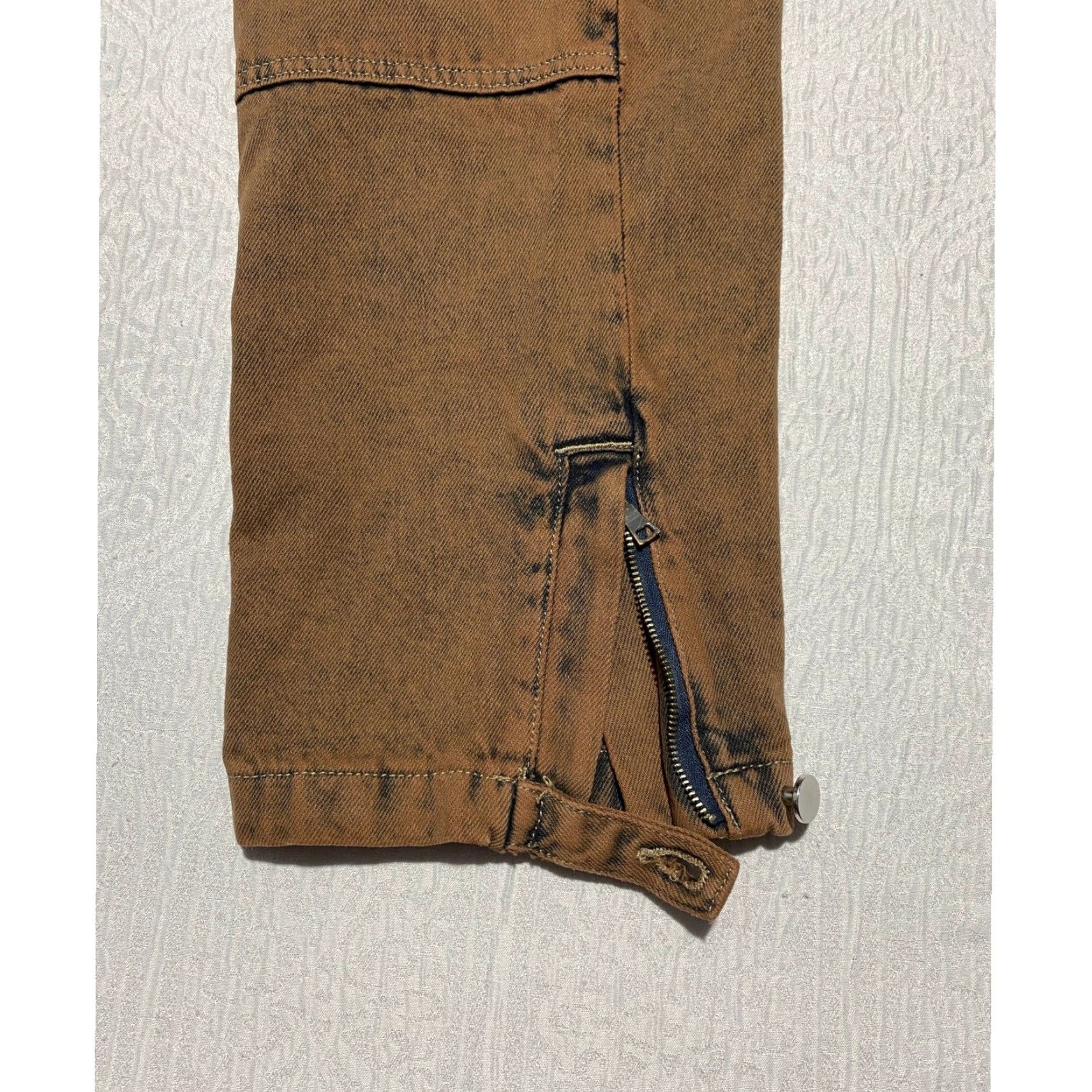 Fashion Nova Nova Men Carpenter Jeans Regular Fit Brown Straight Size 36 Denim Cotton Zipper Ankle Zip Pockets Cargo 32 Inseam Size US 36 / EU 52 - 4 Thumbnail