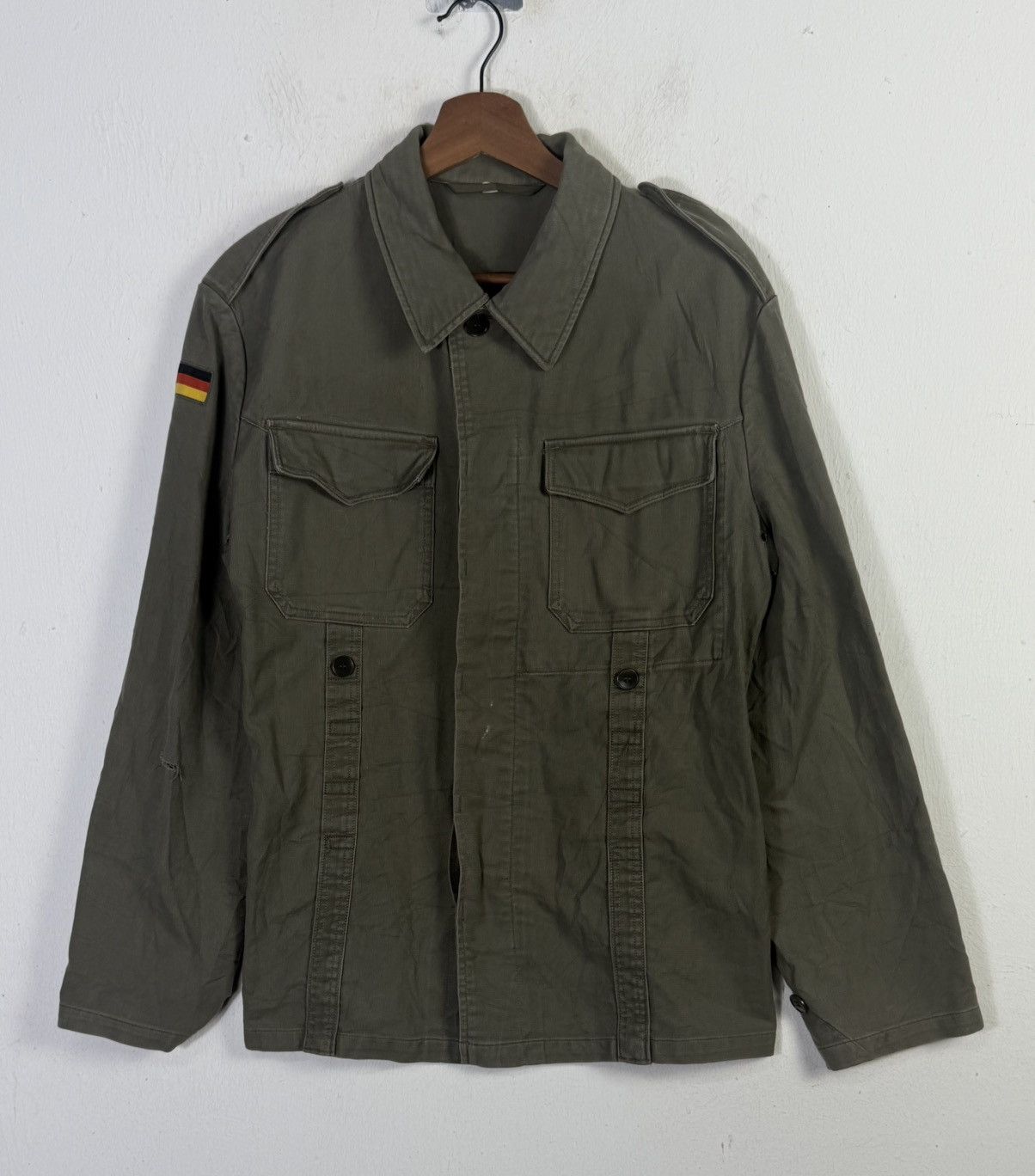 Vintage Vintage Germany Military Button Shirt Jacket Side Flag Logo Size US M / EU 48-50 / 2 - 2 Thumbnail