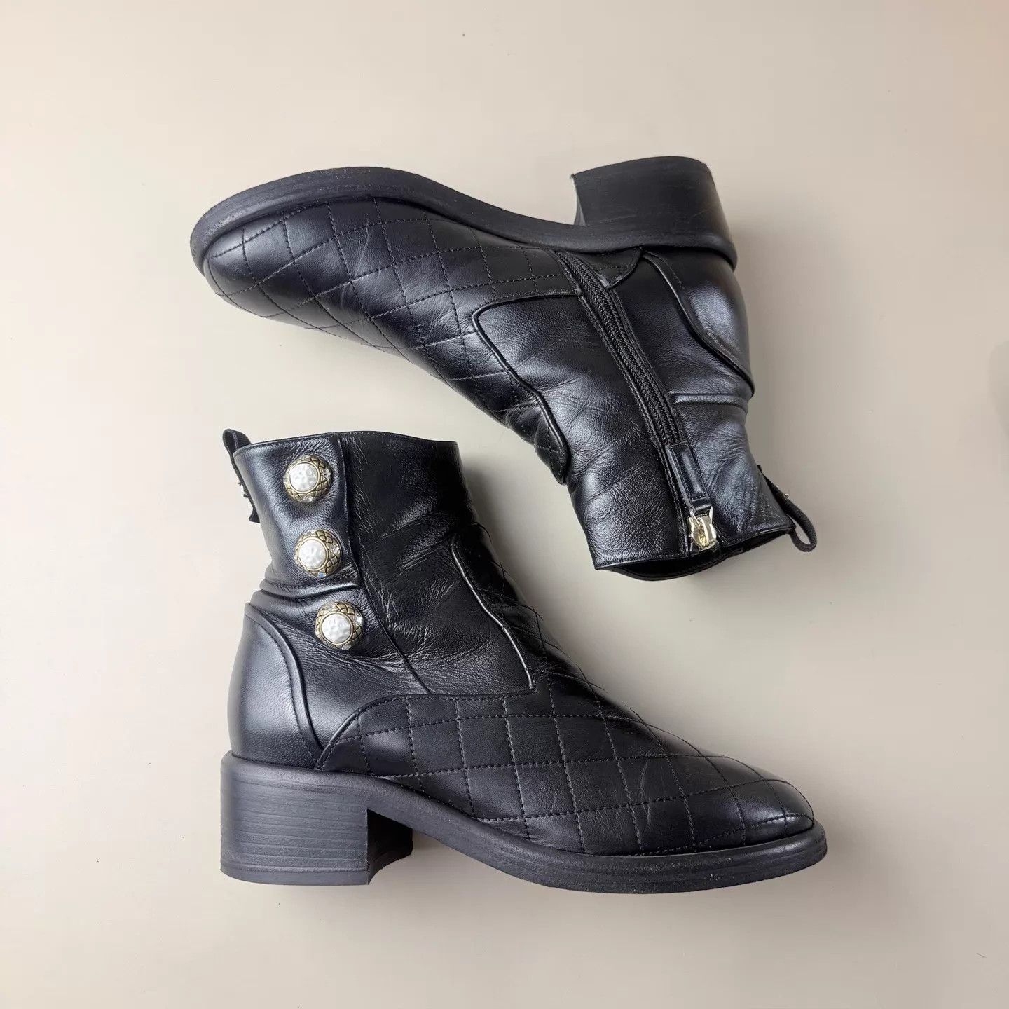 Chanel CHANEL Black Quilted Crystal Short Boots 35.5 95 New Size US 5 / IT 35 - 4 Thumbnail