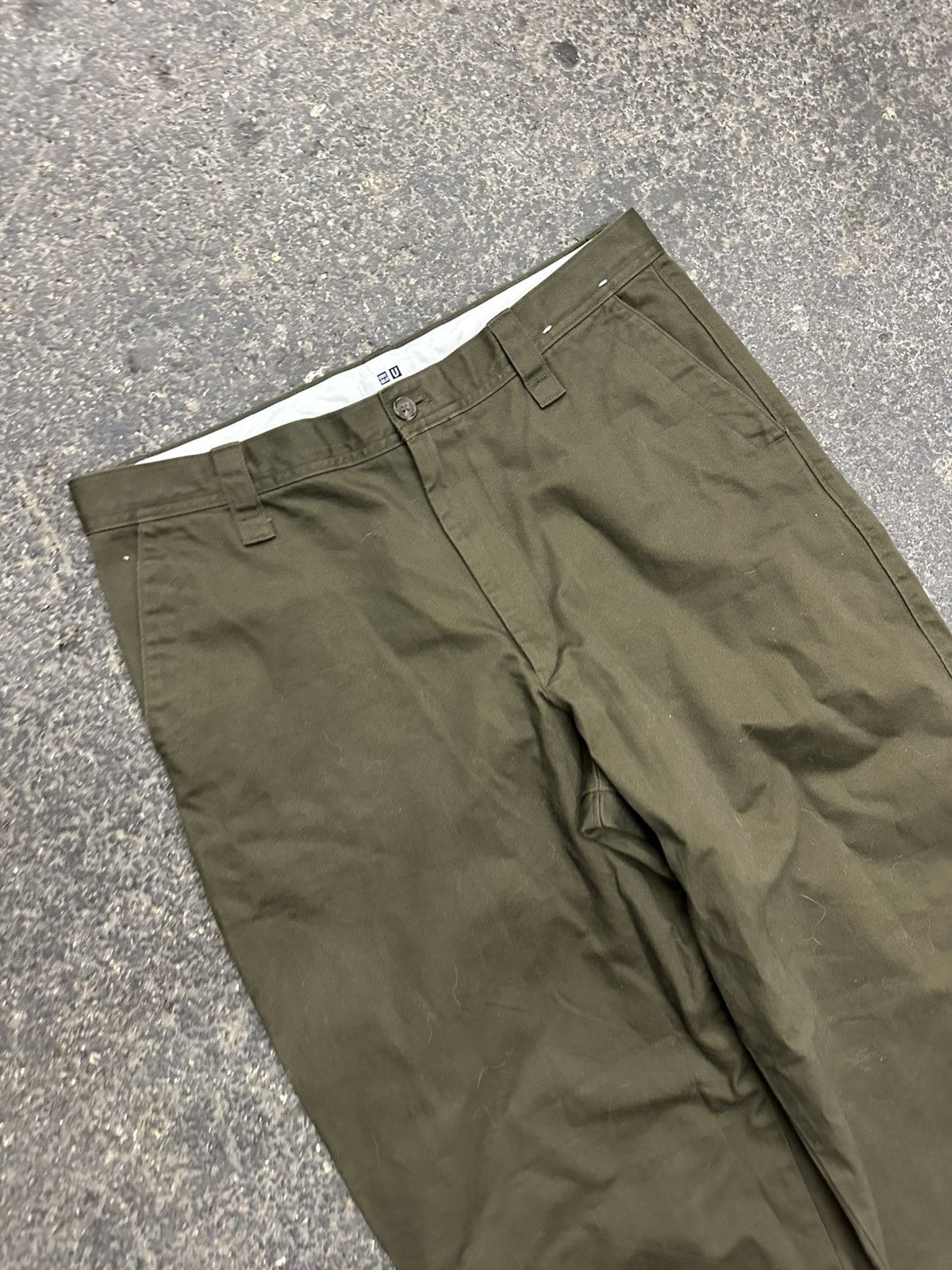 Uniqlo Y2K uniqlo dressy baggy chino pants Size US 35 - 3 Thumbnail