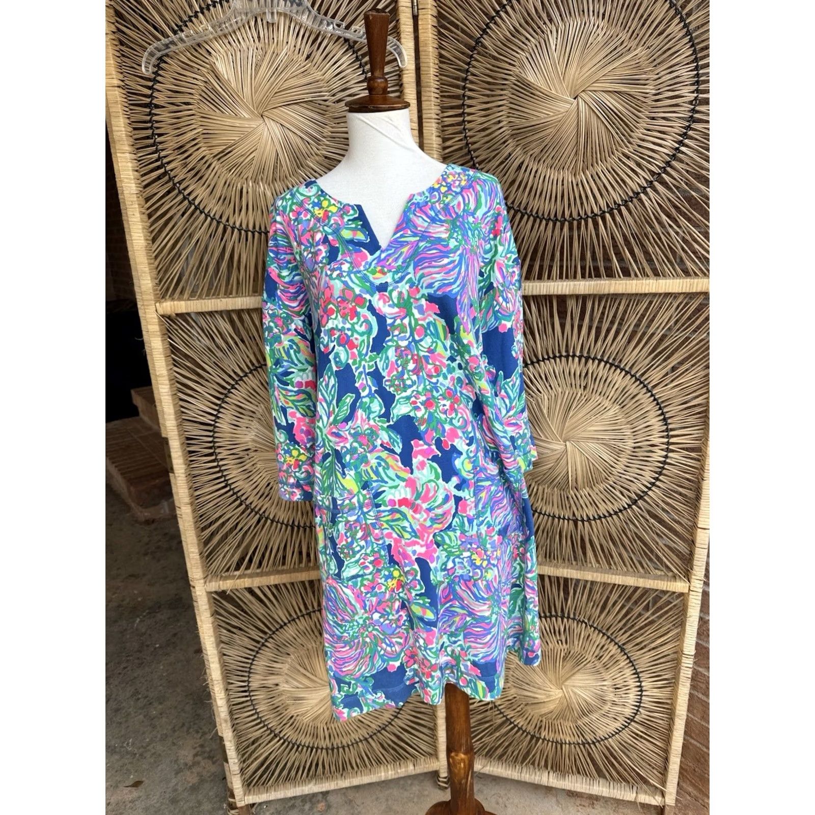 Lilly Pulitzer Lilly Pulitzer Justina Exotic Escapade Dress Shirt Womens Midi V-Neck 3/4 Sleeve Pockets Multicolor Floral XS S Size S / US 4 / IT 40 - 2 Thumbnail