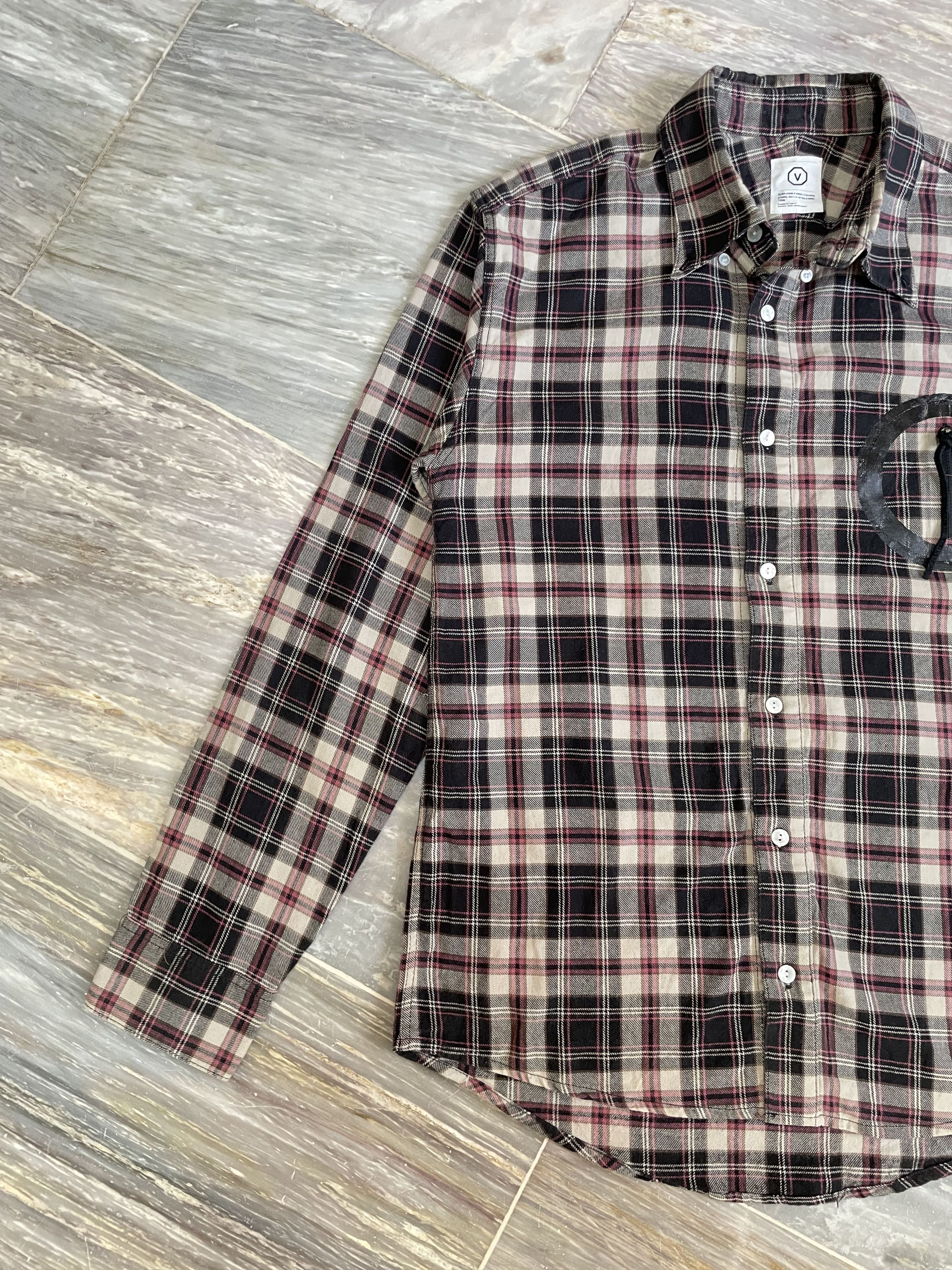 Visvim Visvim Flannel Circle Pocket Longsleeve Button Up Shirt Size US M / EU 48-50 / 2 - 2 Thumbnail