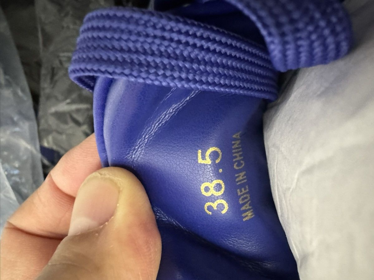 Versace Versace Medusa Head Royal Blue Leather Sneakers Sz 39 Size US 8.5 / IT 38.5 - 4 Thumbnail