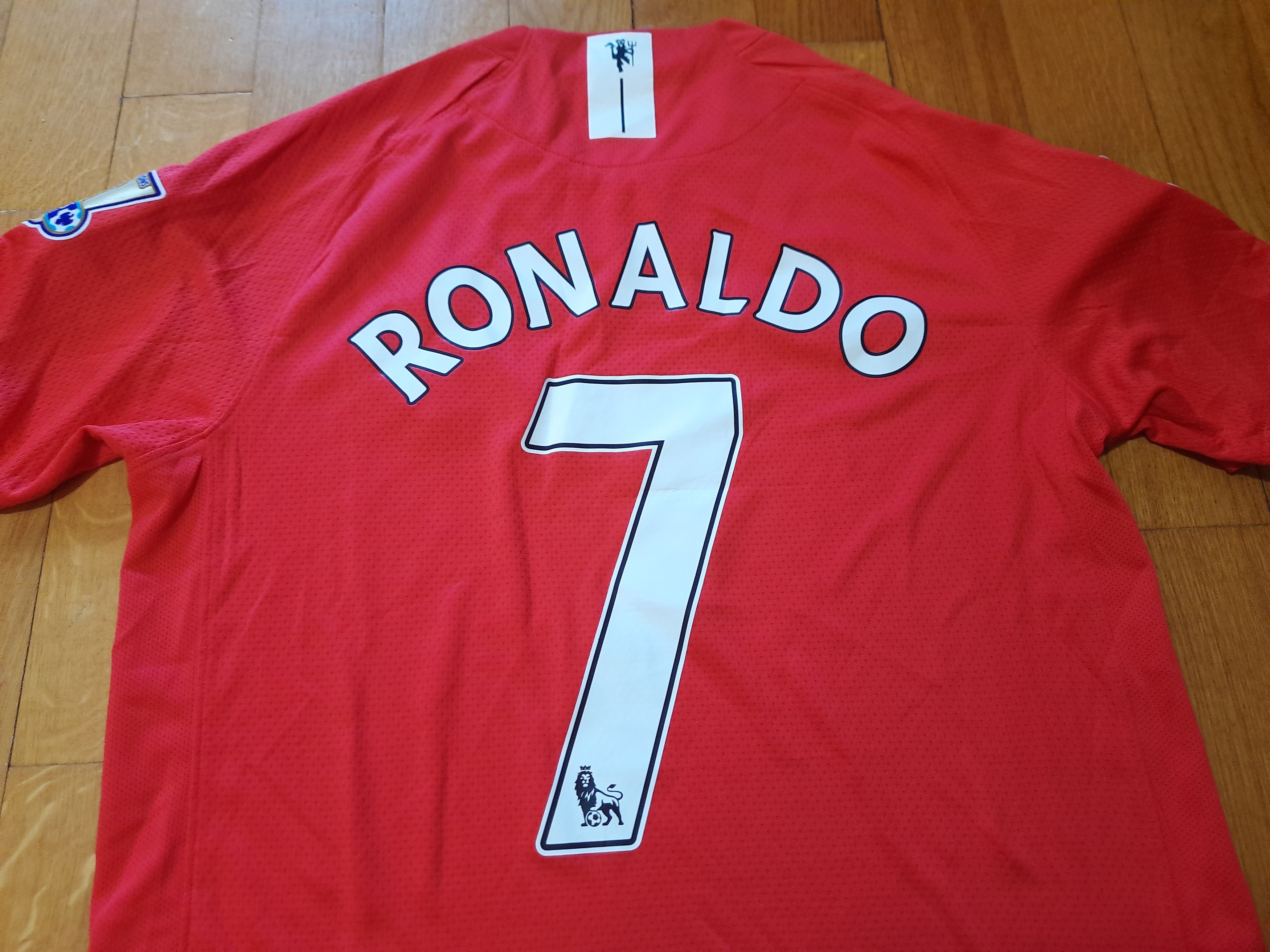 Other Manchester United Cristiano Ronaldo soccer Jersey nike Size US L / EU 52-54 / 3 - 3 Thumbnail